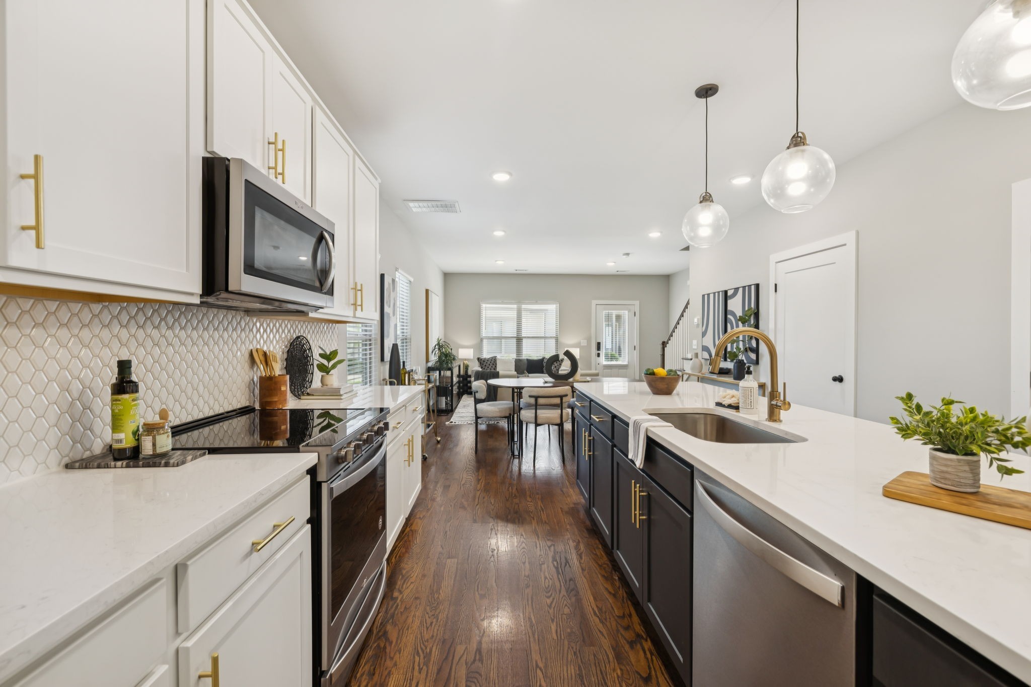 218 Thompson Park Dr