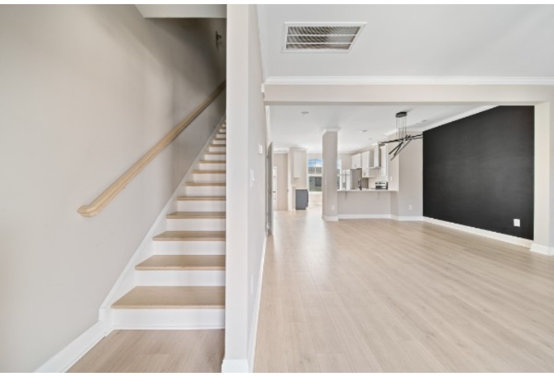 1755 Park Terrace Ln