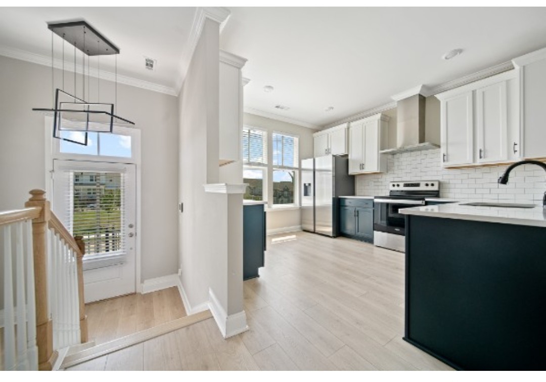 1755 Park Terrace Ln