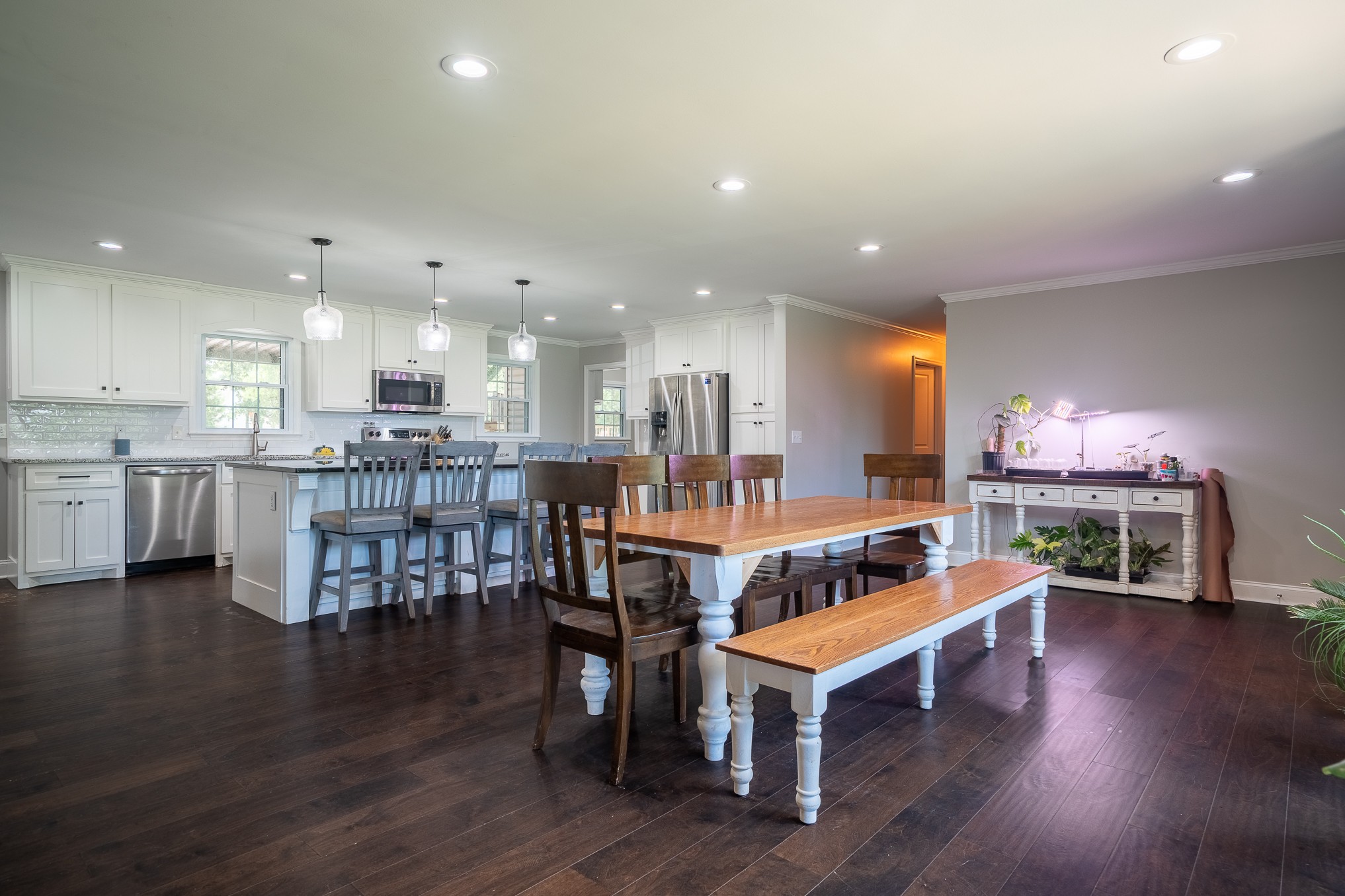 405 Walden Rd