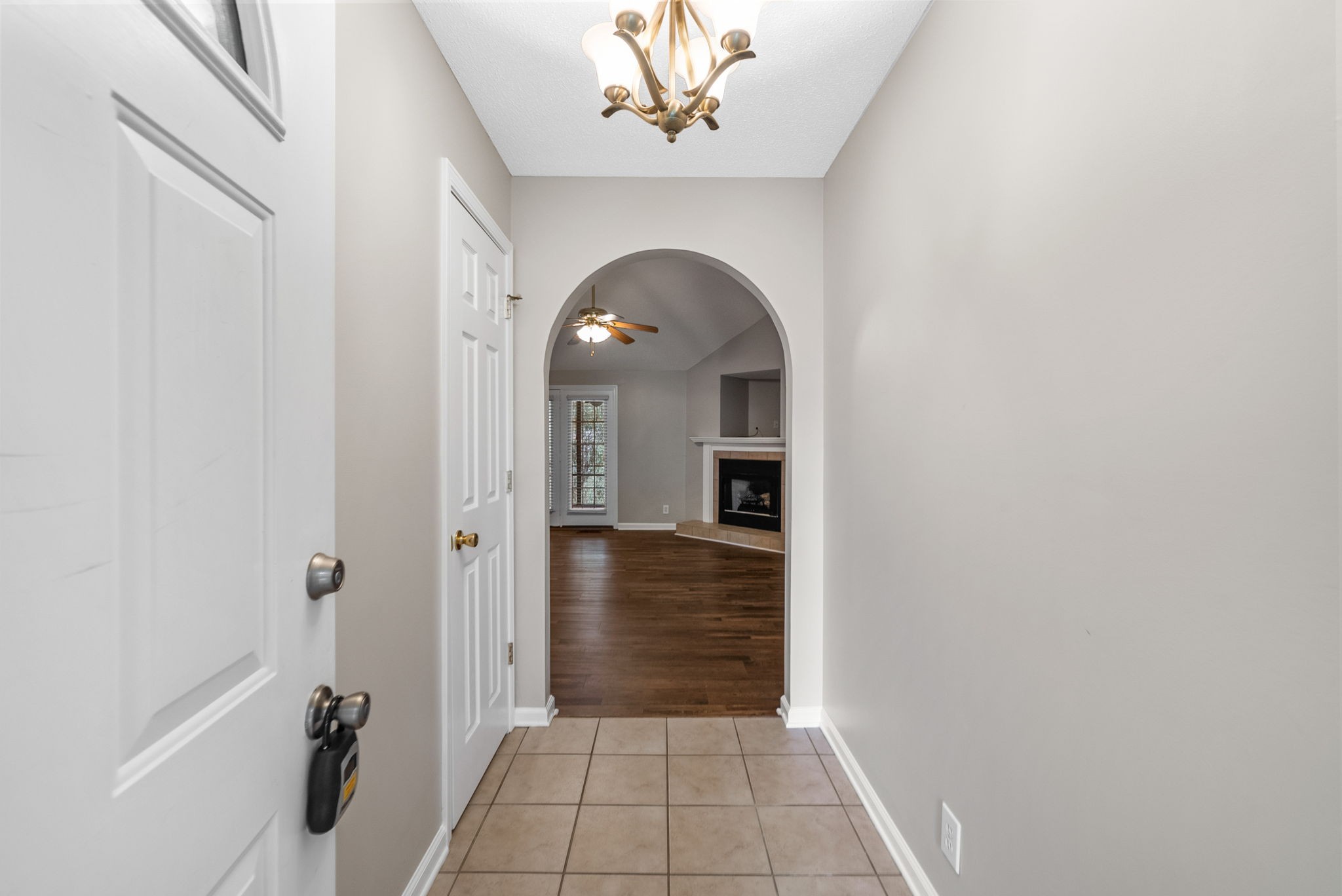 3430 Poplar Hl