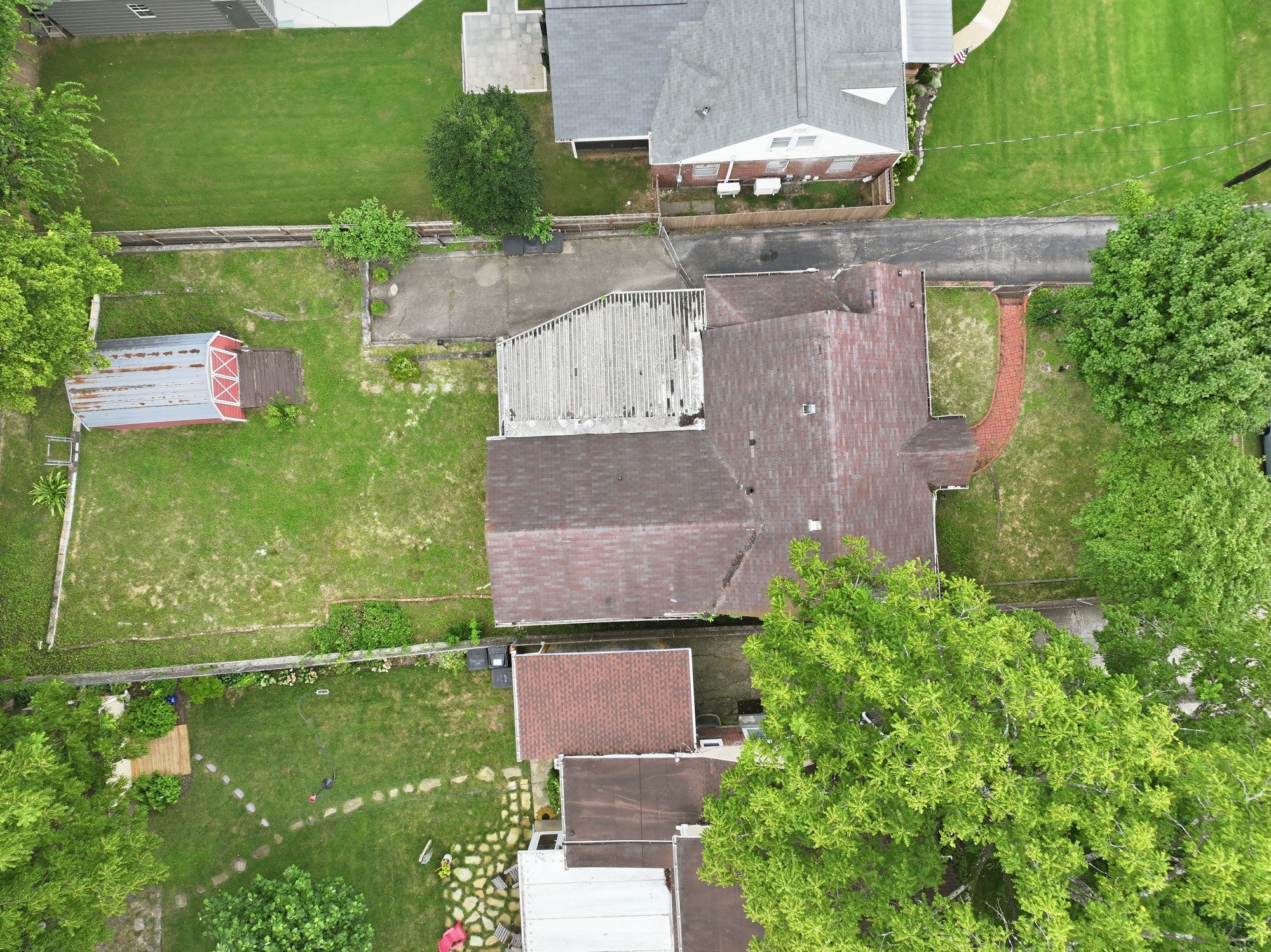 2-bed home sold in Nashville, TN 37216, 2925 Glenmeade Dr 2925 Glenmeade Dr, Nashville TN 37216 2-bed home, photo 4 of 35