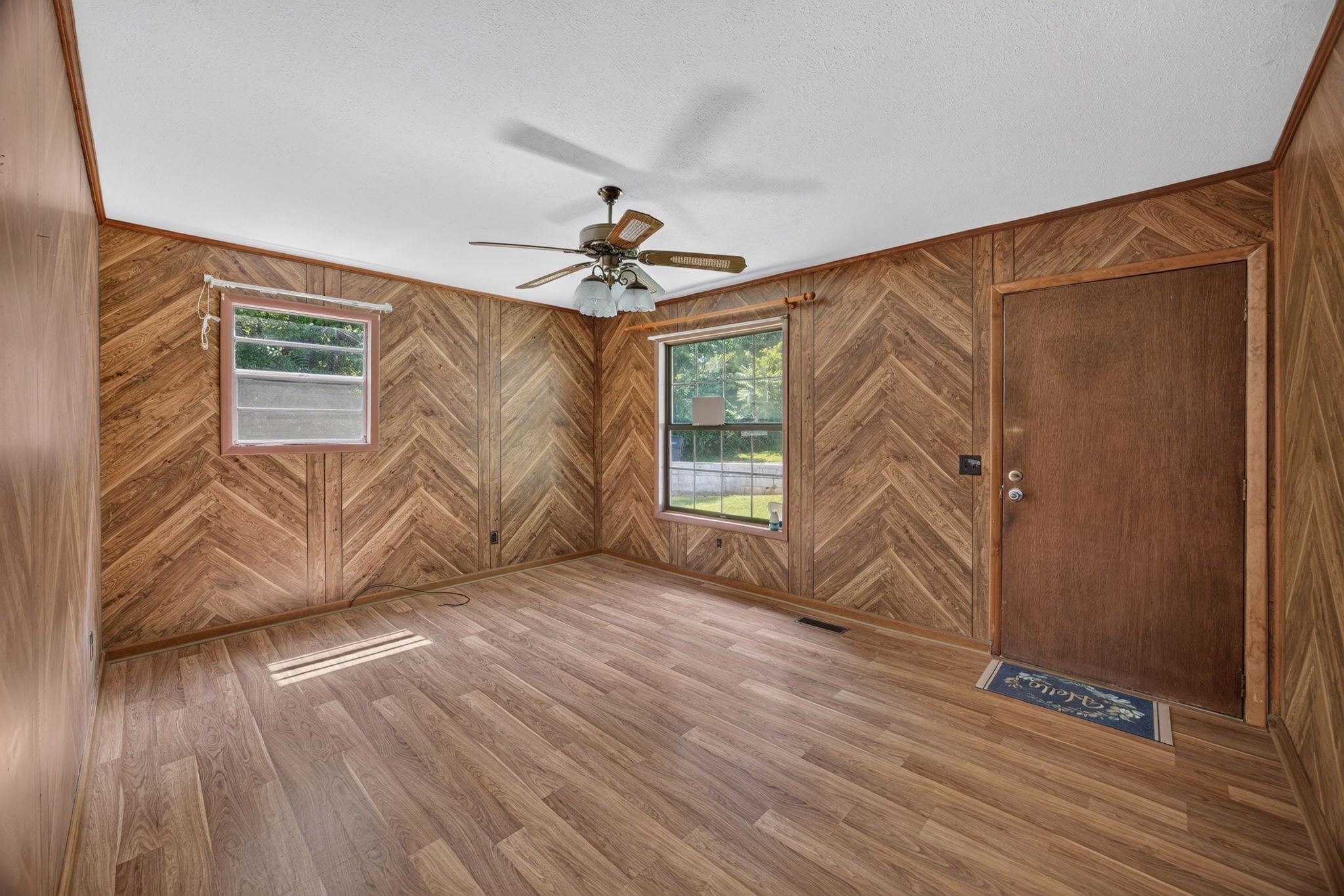 100 Hunter Ave