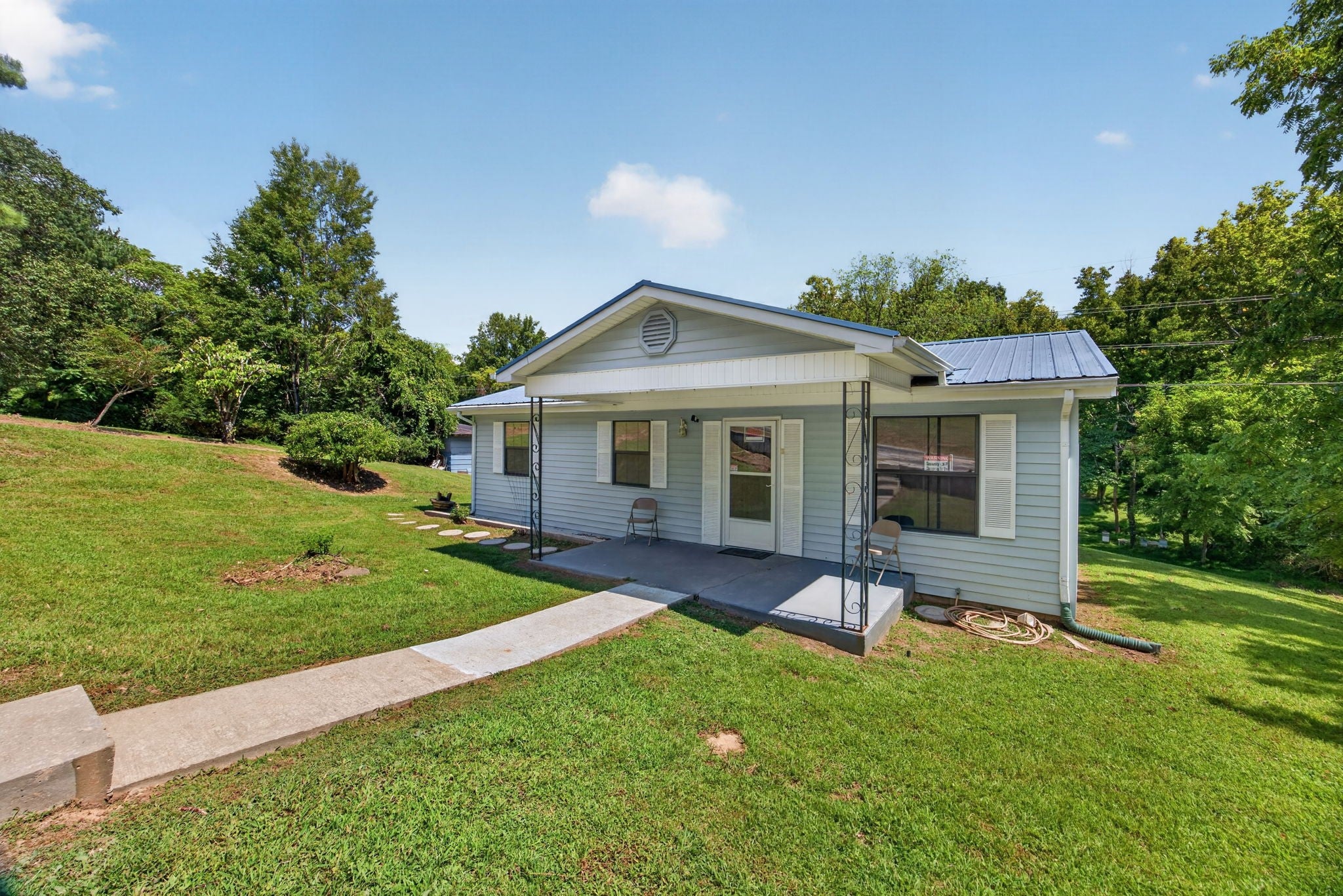100 Hunter Ave