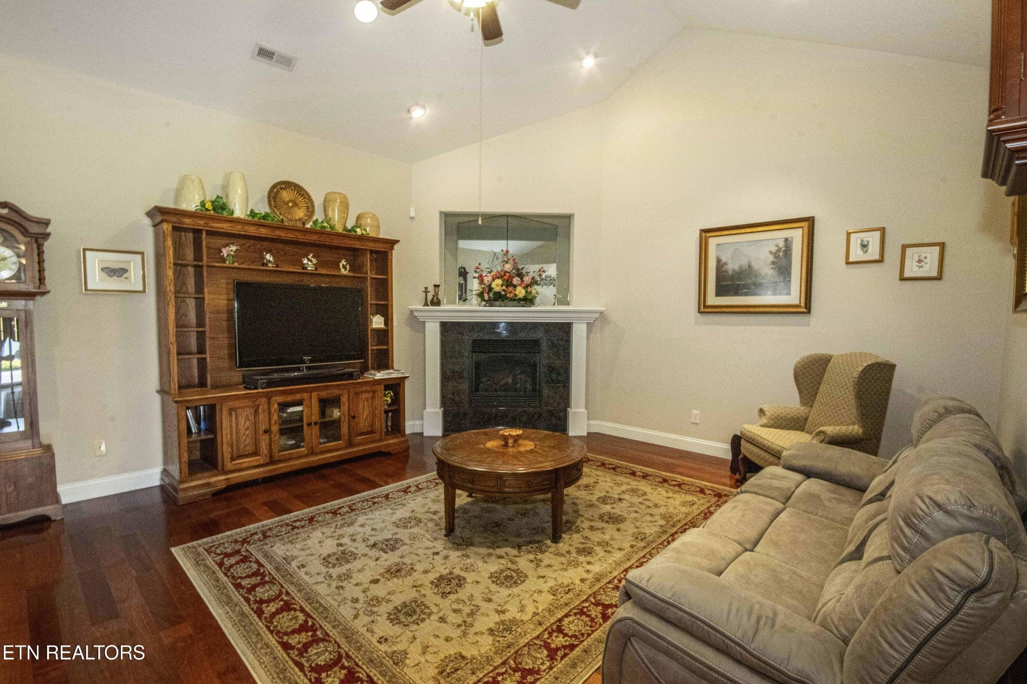 7338 Napa Valley Way 12