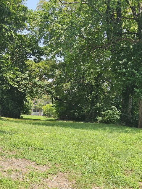 1515 4th Ave S Nashville TN 37210