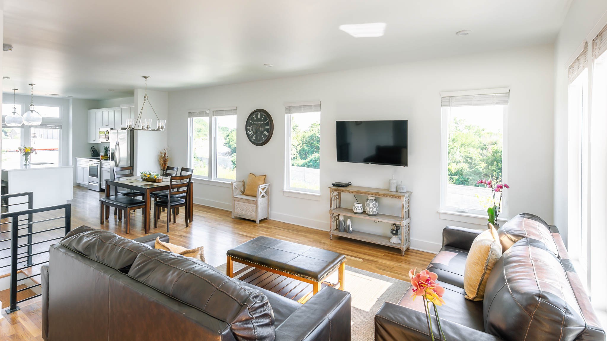 235 Sterling Point Cir