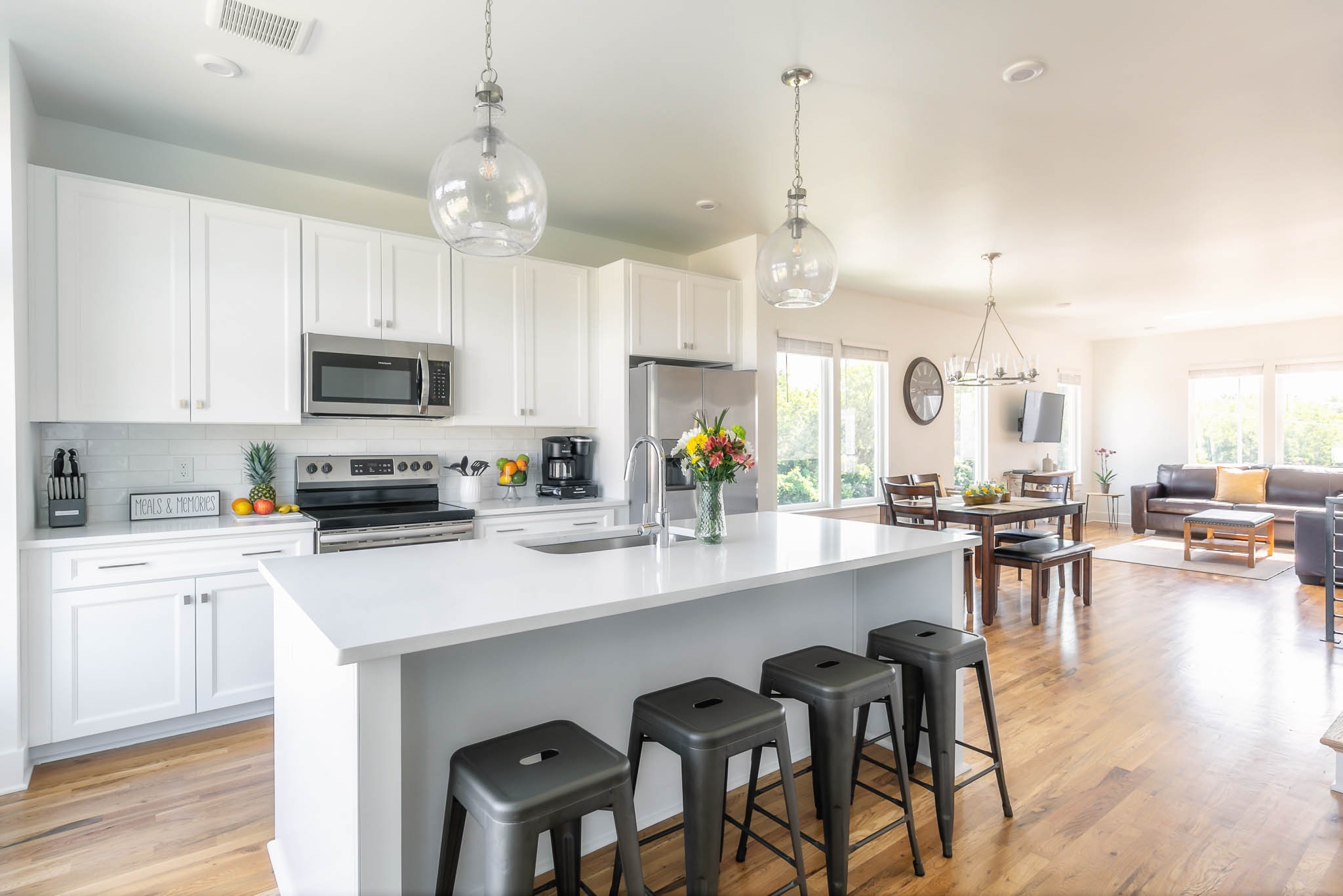 235 Sterling Point Cir