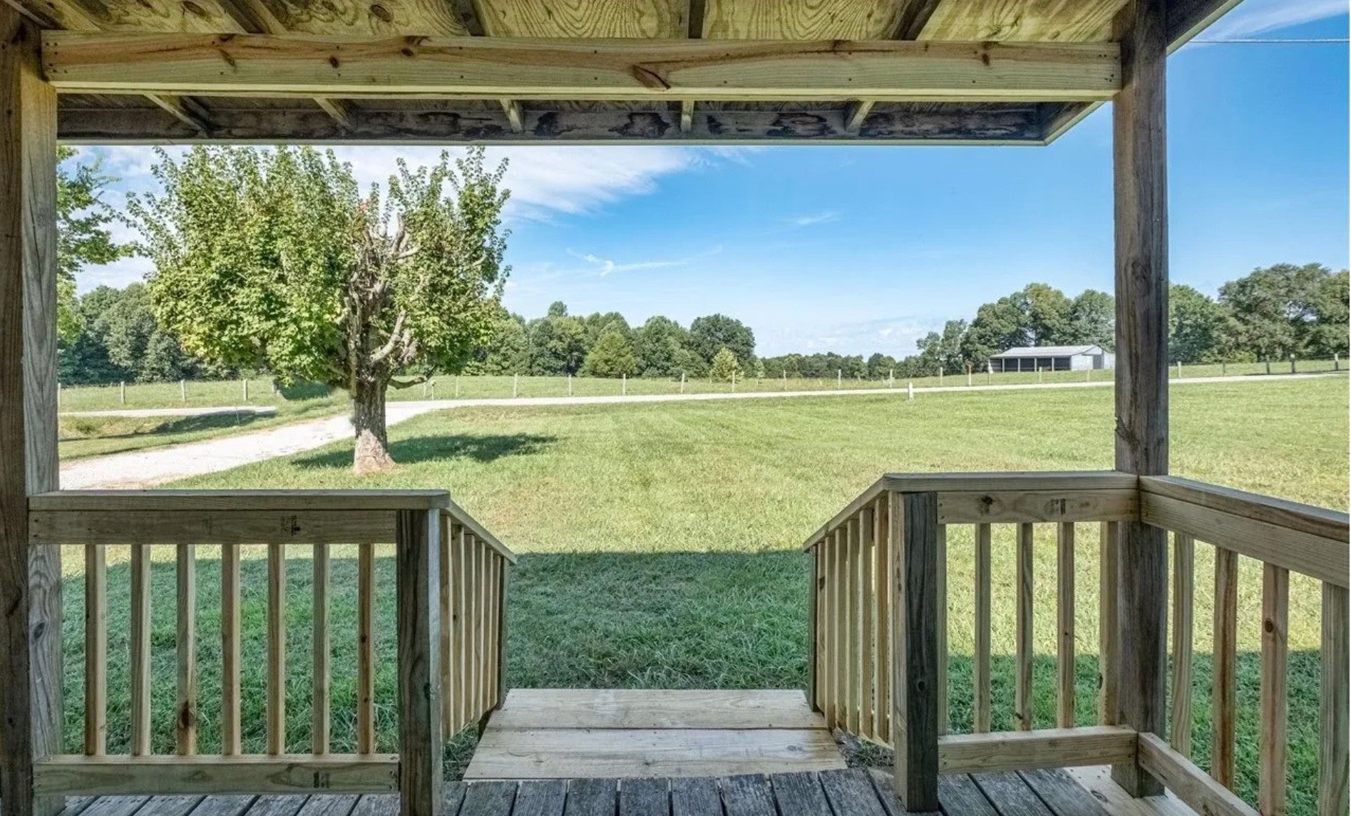 3352 Dunmor Deer Lick Rd