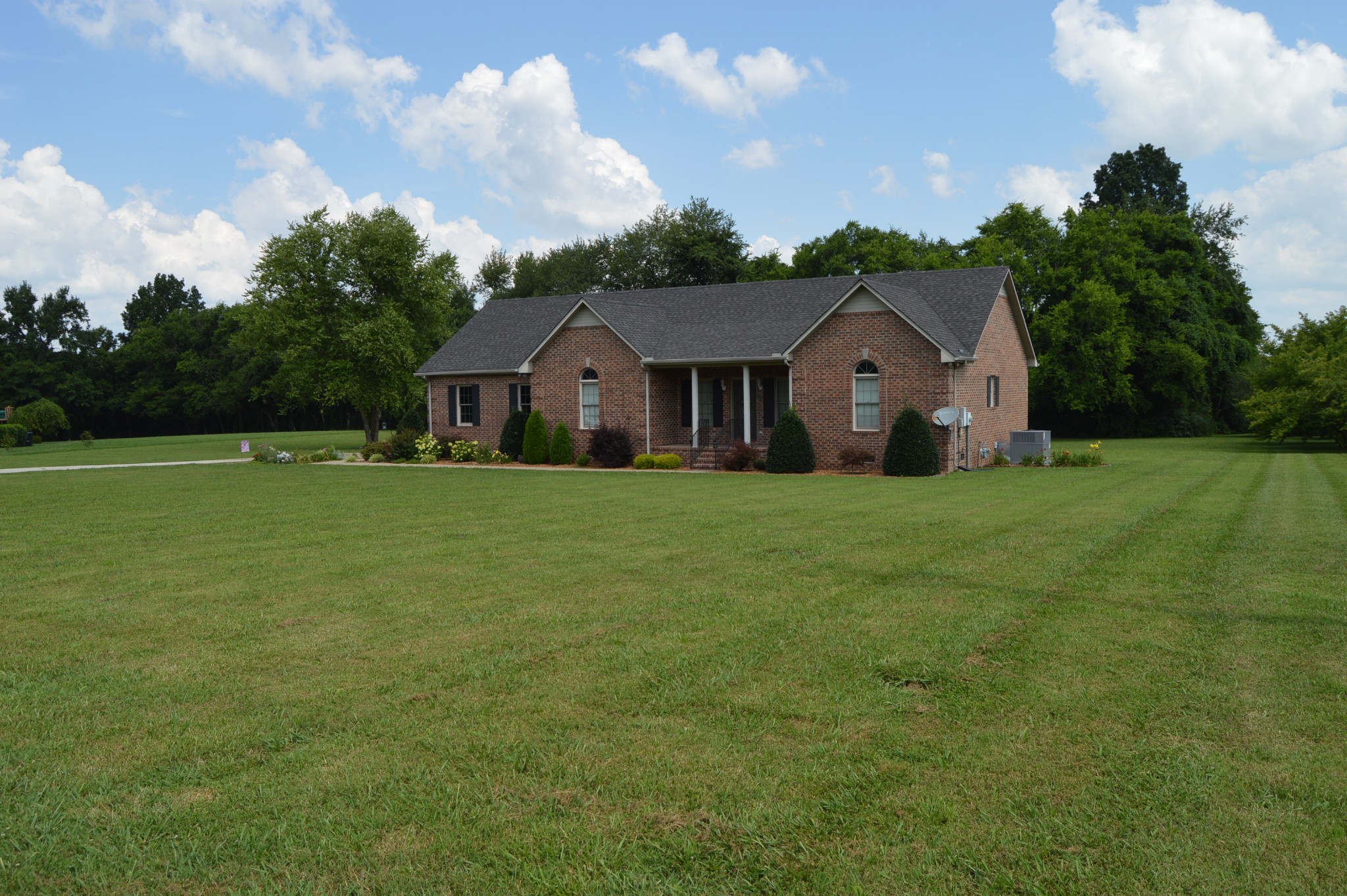108 Stowers Ln