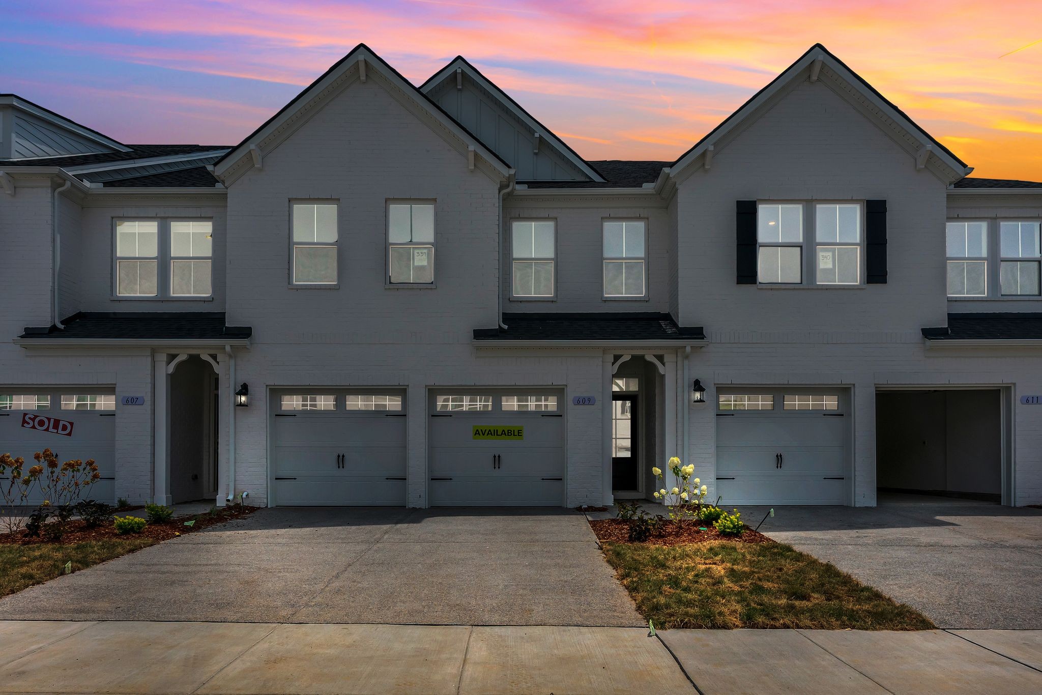 609 Club View Way