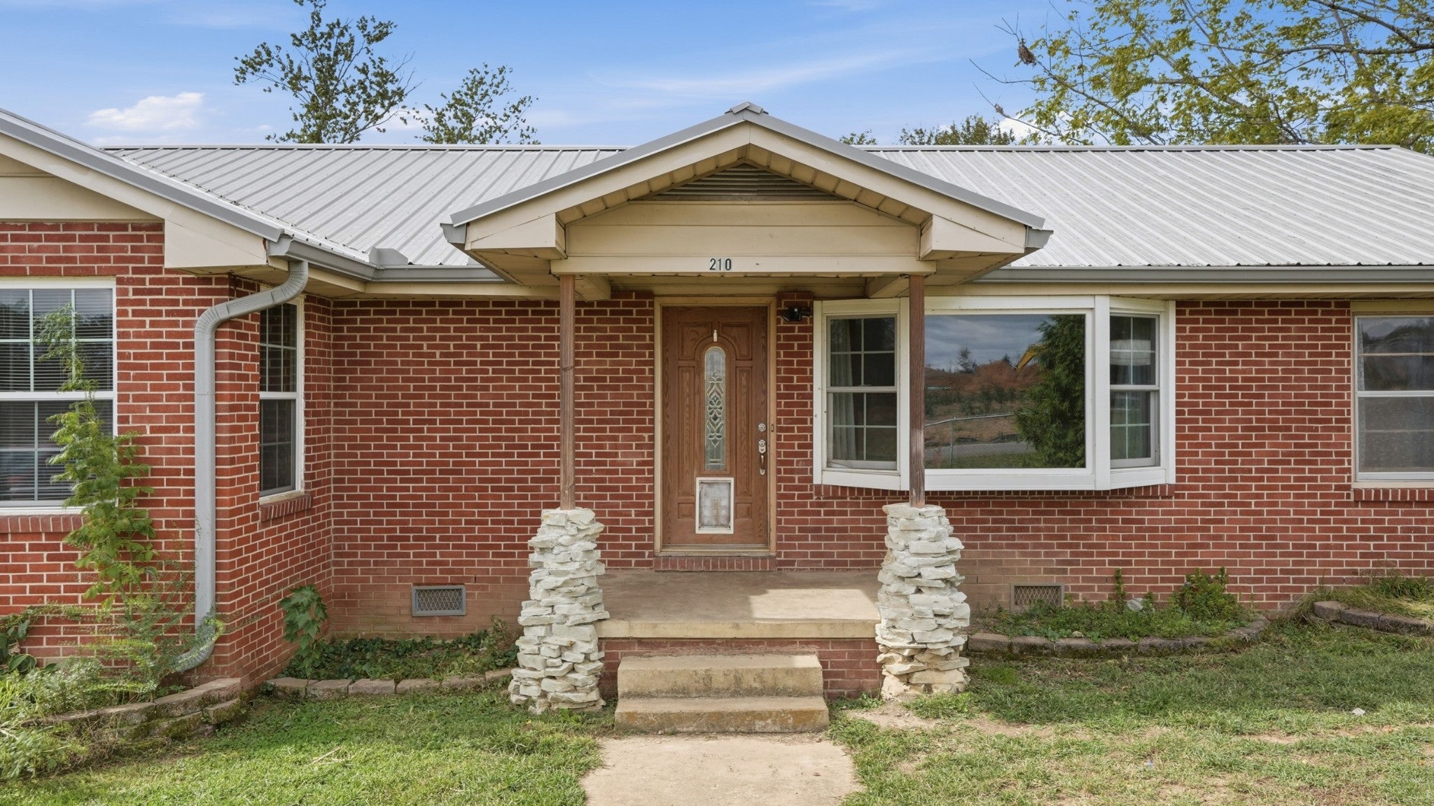 210 Cobb Rd