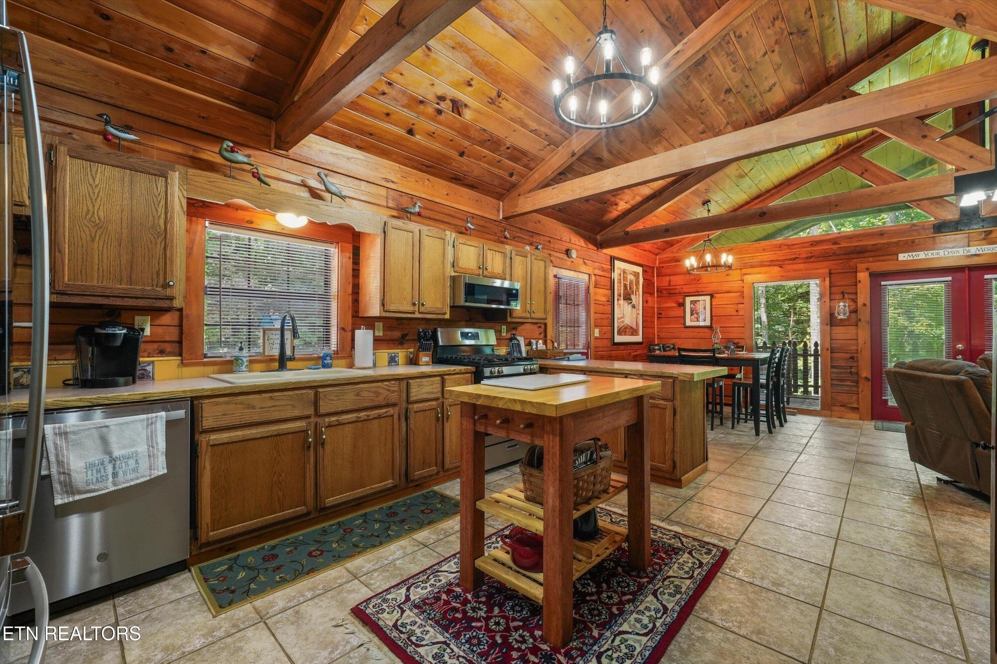 4023 Ole Smoky Way