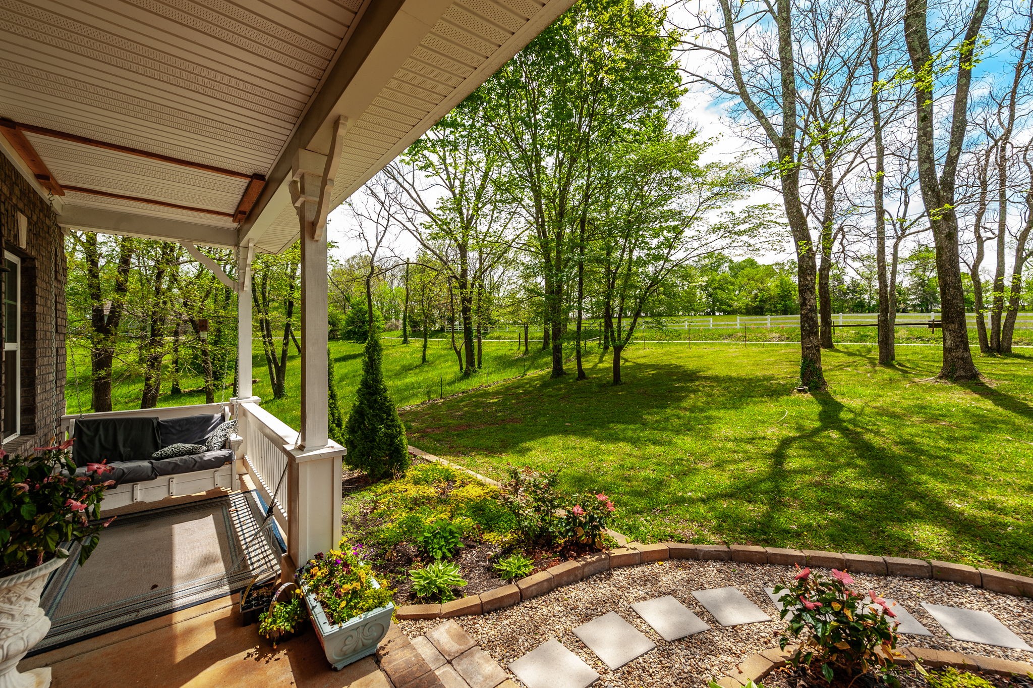 8338 Guthrie Rd