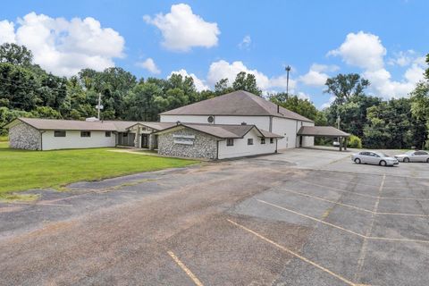 6368 US Hwy 51 Millington TN 38053