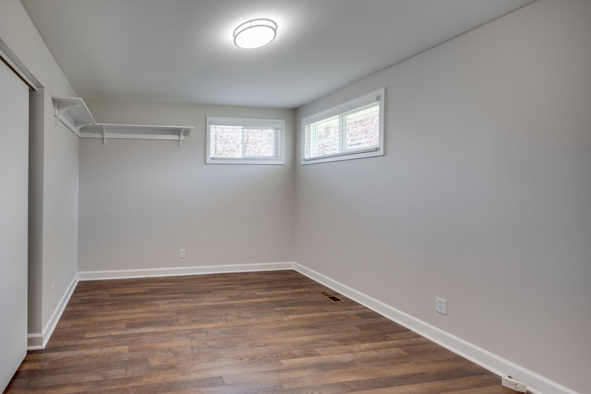 Franklin, Tennessee 37064, United States, 2 Bedrooms Bedrooms, ,1 BathroomBathrooms,Residential,Coming Soon,165199