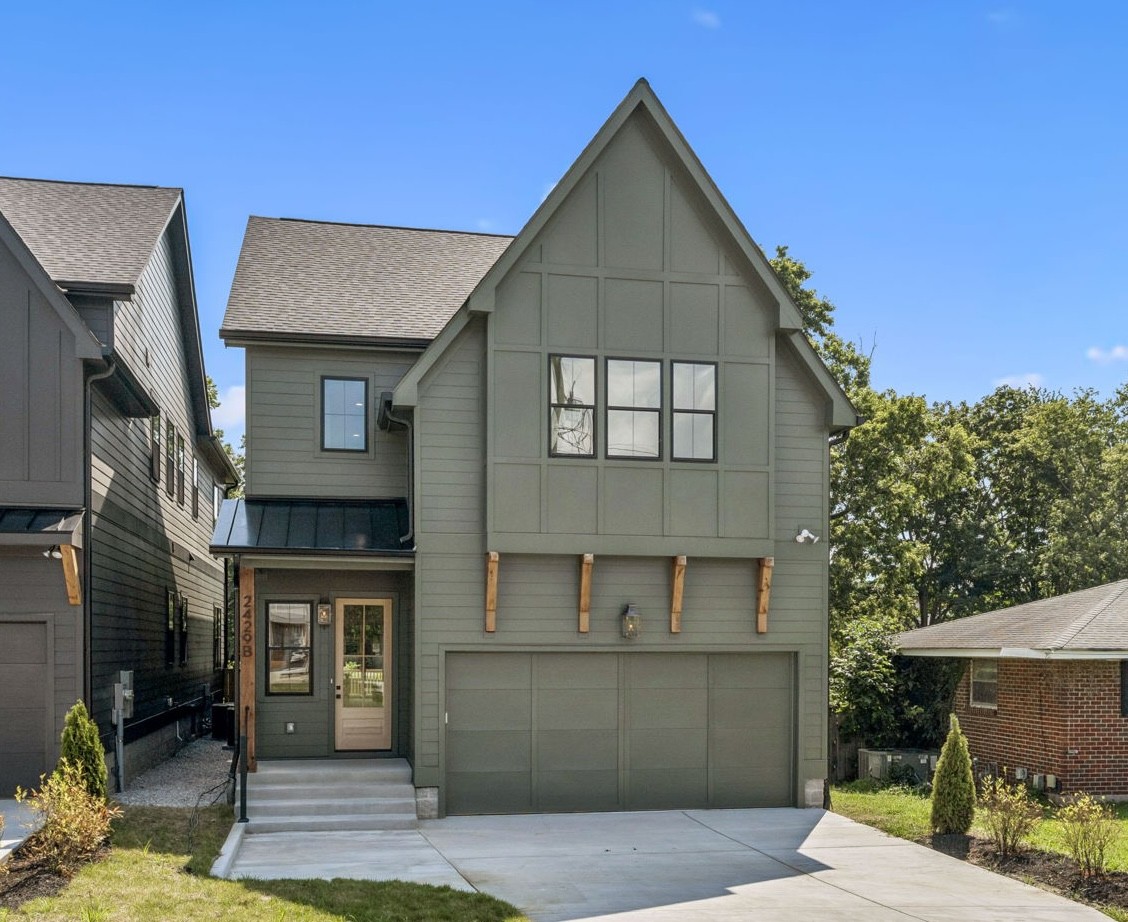 2429B Chapman Dr
