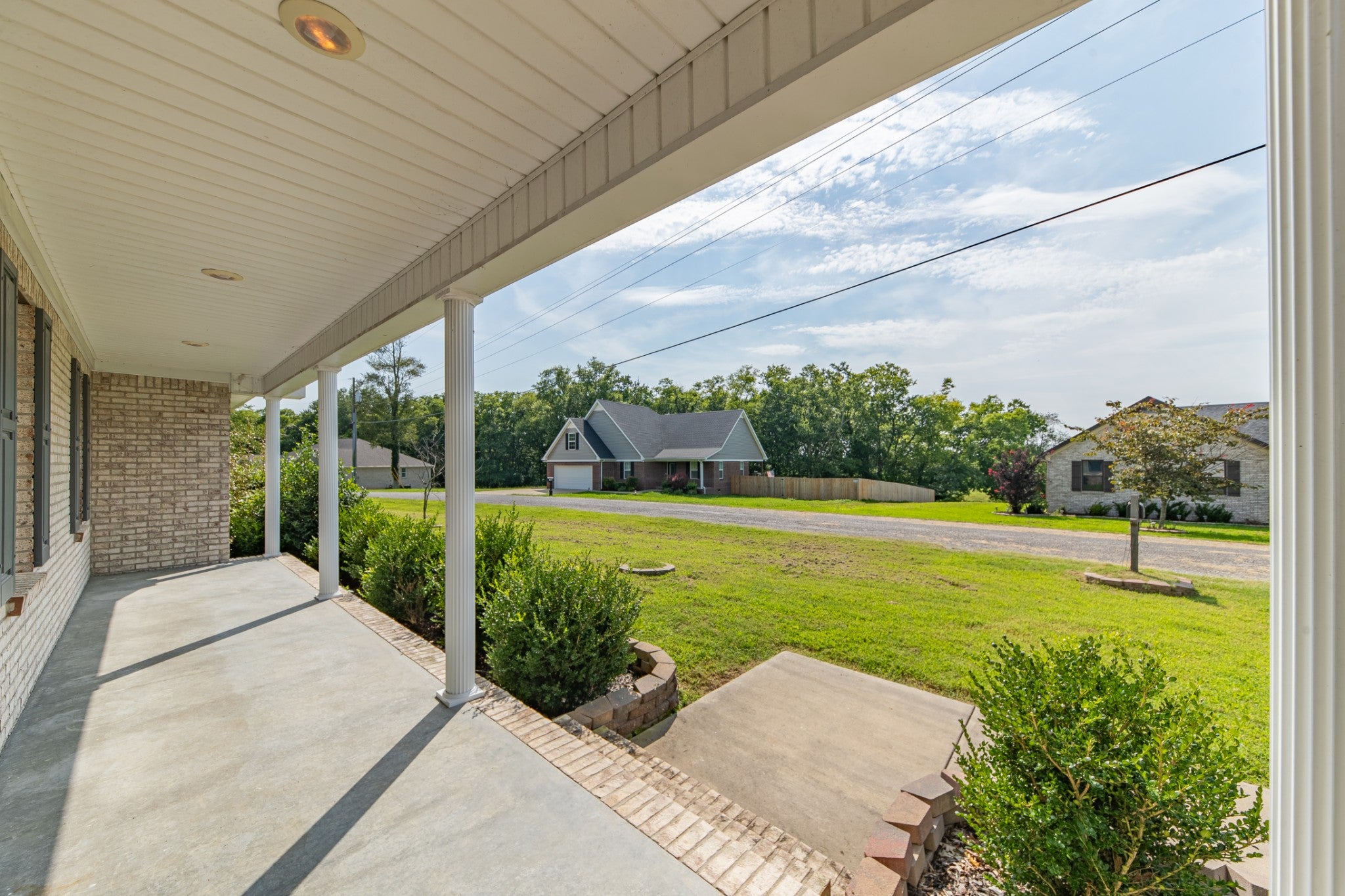115 Lookout Ln