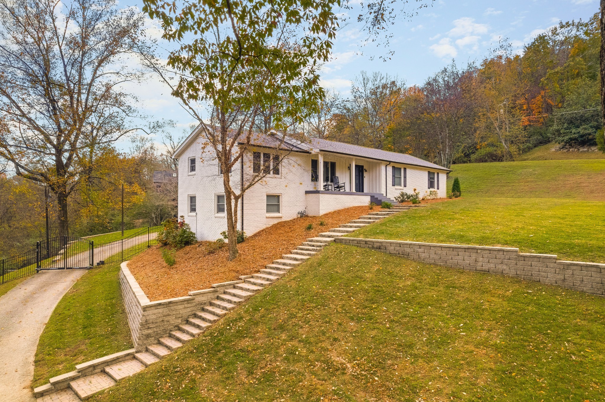 5107 Longstreet Dr