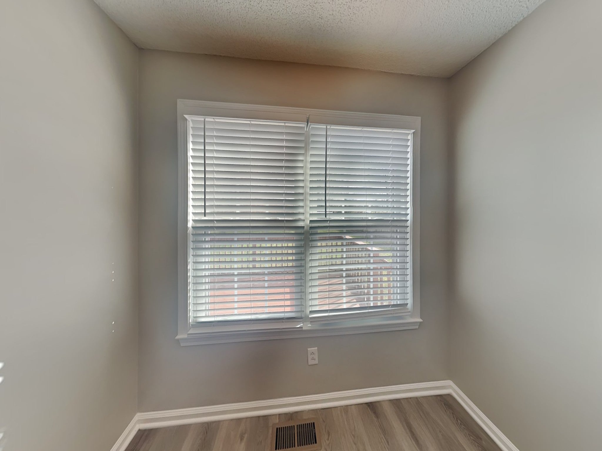 232 Grassmire Dr
