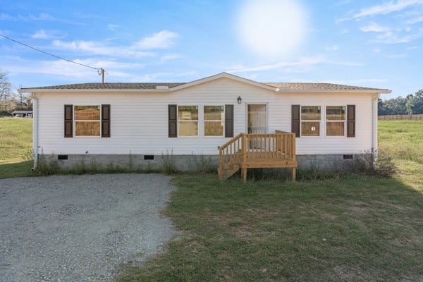 395 BUSBY RD, LORETTO, TN 38469 - Image 413d20a99f3a47005e495cc33832bf8a/2297515305