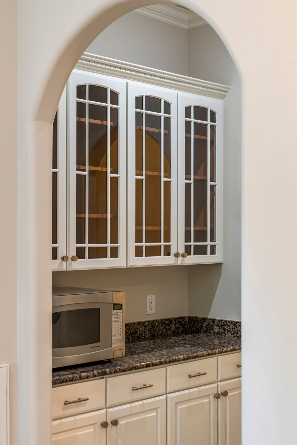 Brentwood, Tennessee 37027, United States, 5 Bedrooms Bedrooms, ,6 BathroomsBathrooms,Residential,Active,201165