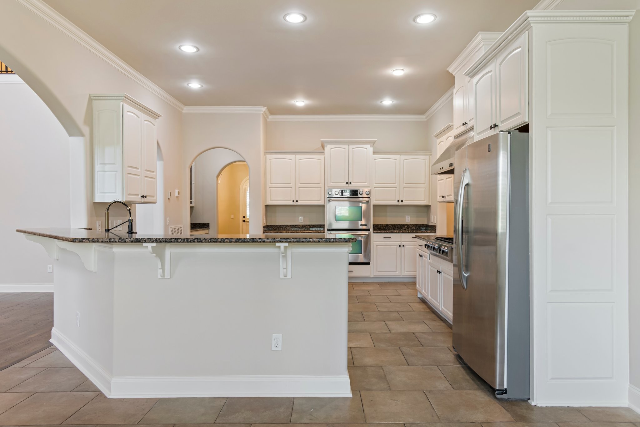 Brentwood, Tennessee 37027, United States, 5 Bedrooms Bedrooms, ,6 BathroomsBathrooms,Residential,Active,201165