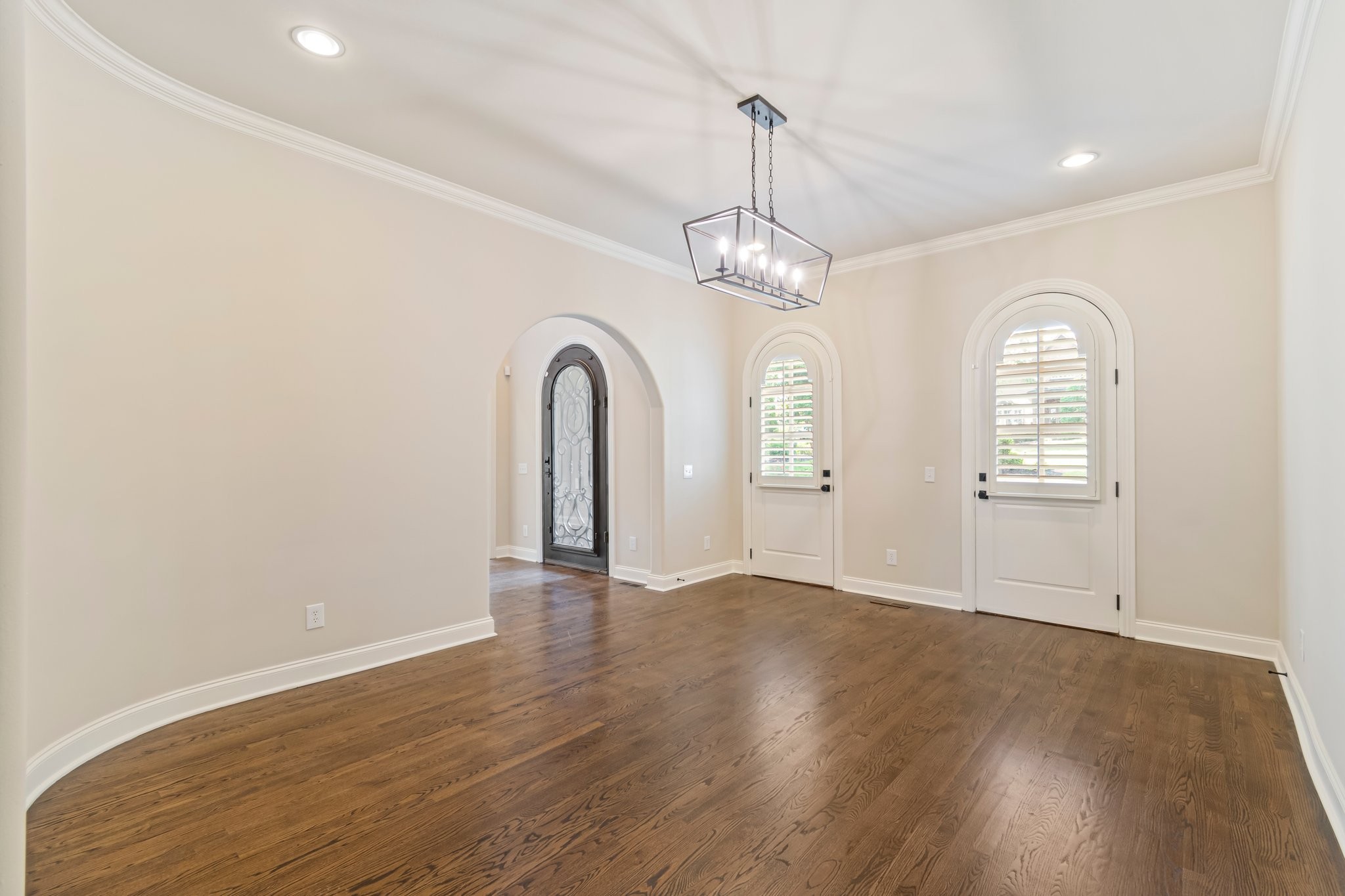 Brentwood, Tennessee 37027, United States, 5 Bedrooms Bedrooms, ,6 BathroomsBathrooms,Residential,Active,201165