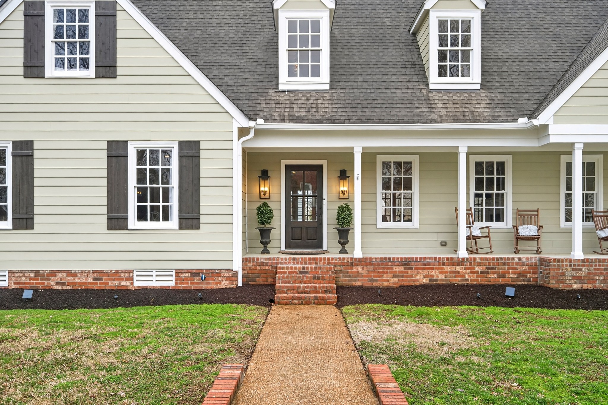 1111 Greenleaf Way