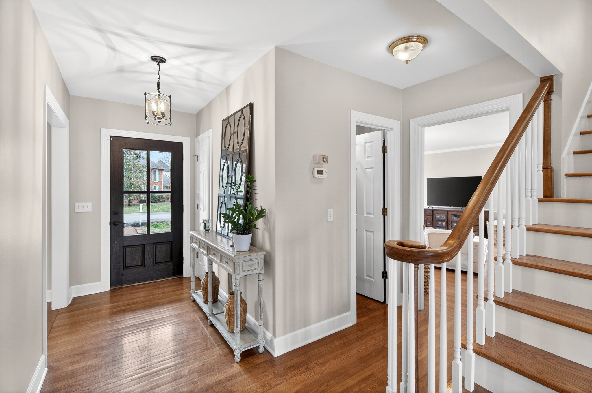 1111 Greenleaf Way