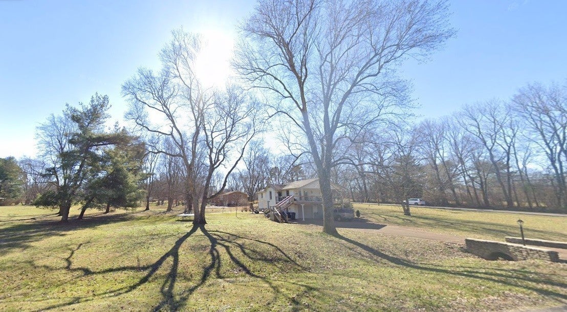 718 Wilson Pike