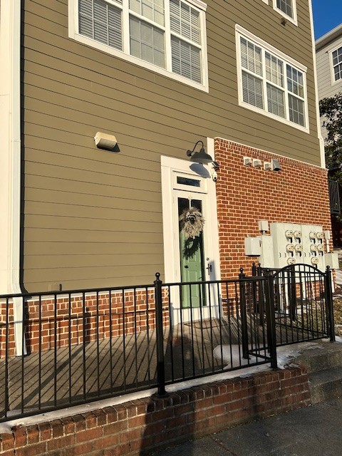 7009 Lenox Village Dr