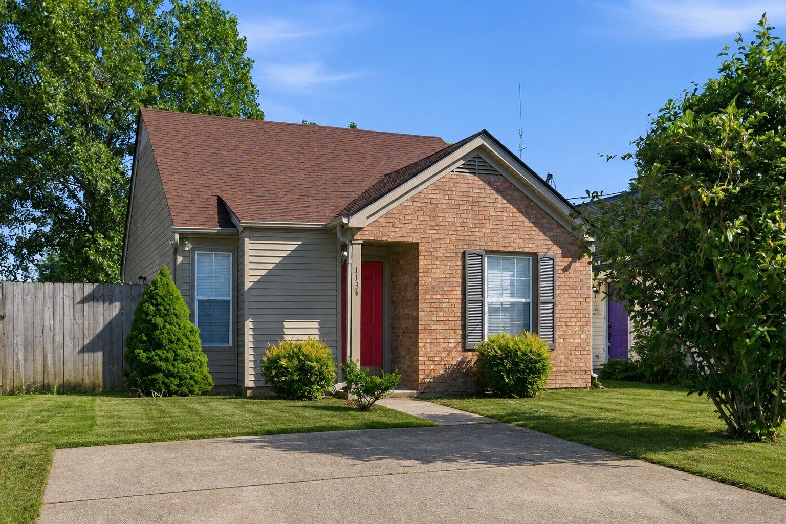 2-bed listing at 1134 Alandee St, Nashville