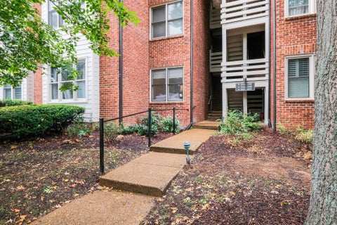 Photo of 240 Boxmere Pl, Nashville, TN 37215 (MLS # 3618725)