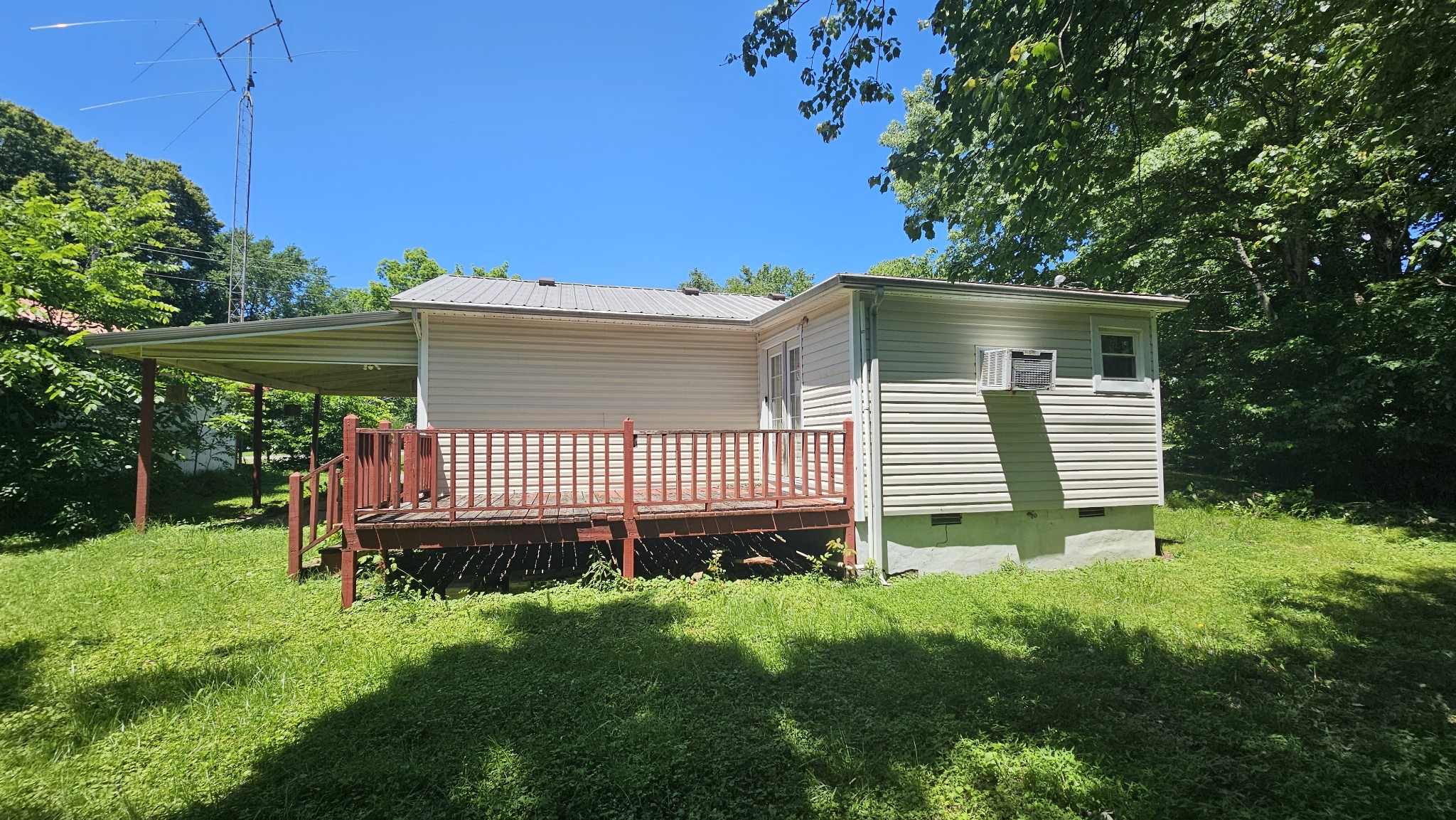 153 Cooper Rd