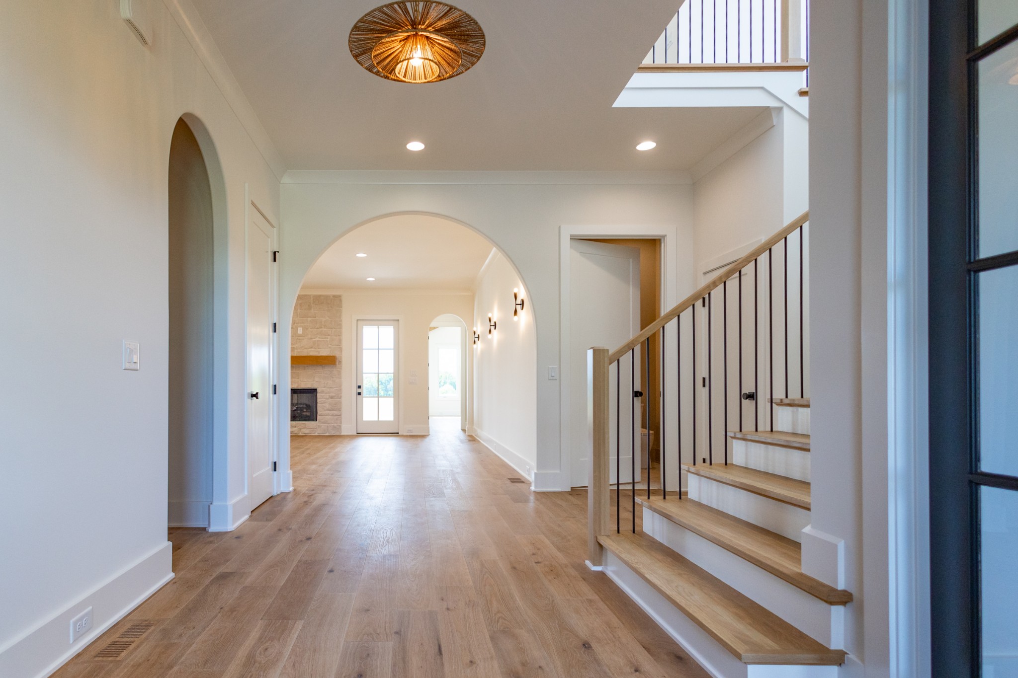 2400 Horn Springs