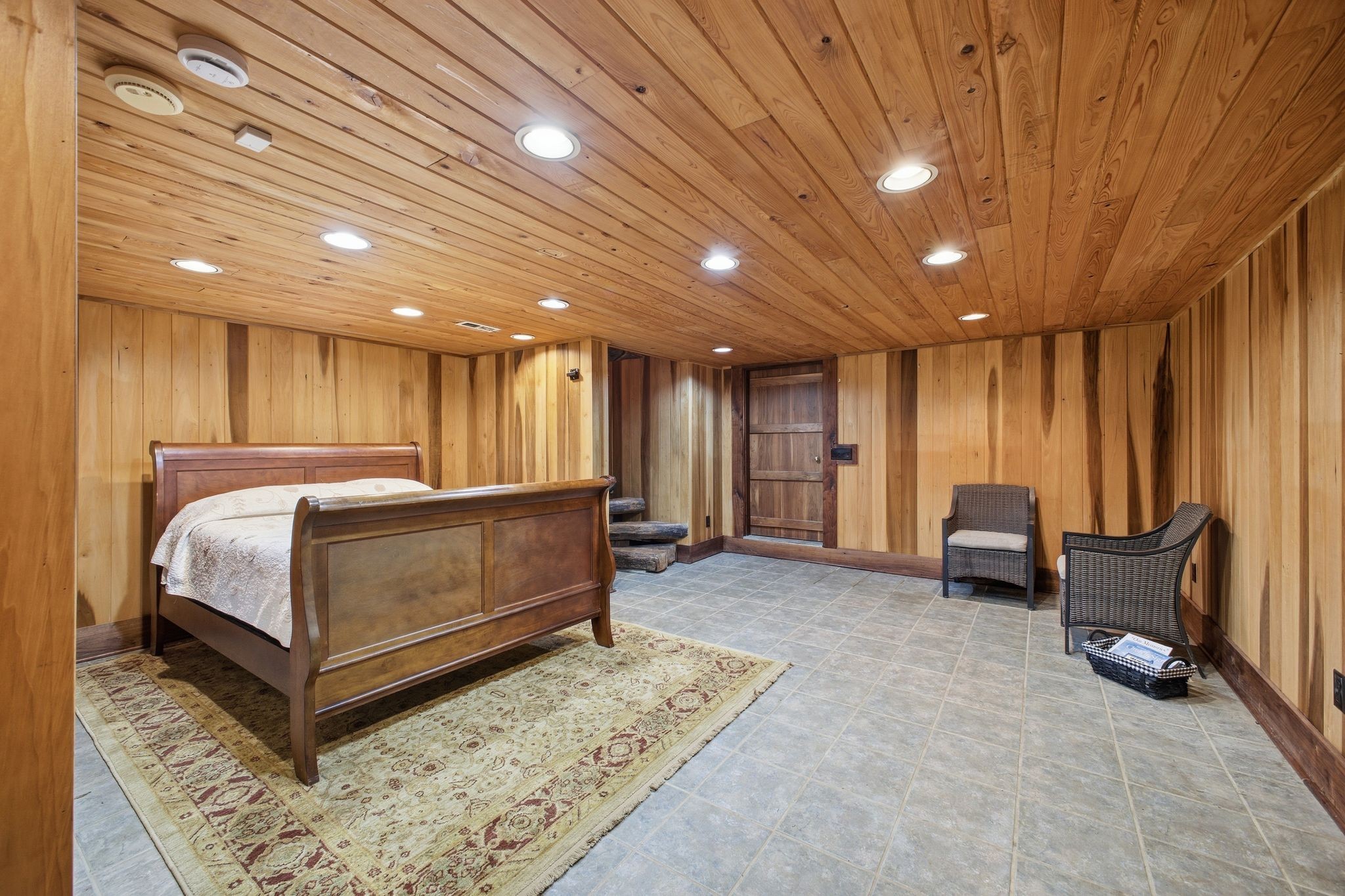 Mount Pleasant, Tennessee, 38474, United States, 3 Bedrooms Bedrooms, ,4 BathroomsBathrooms,Residential,Active,2036028