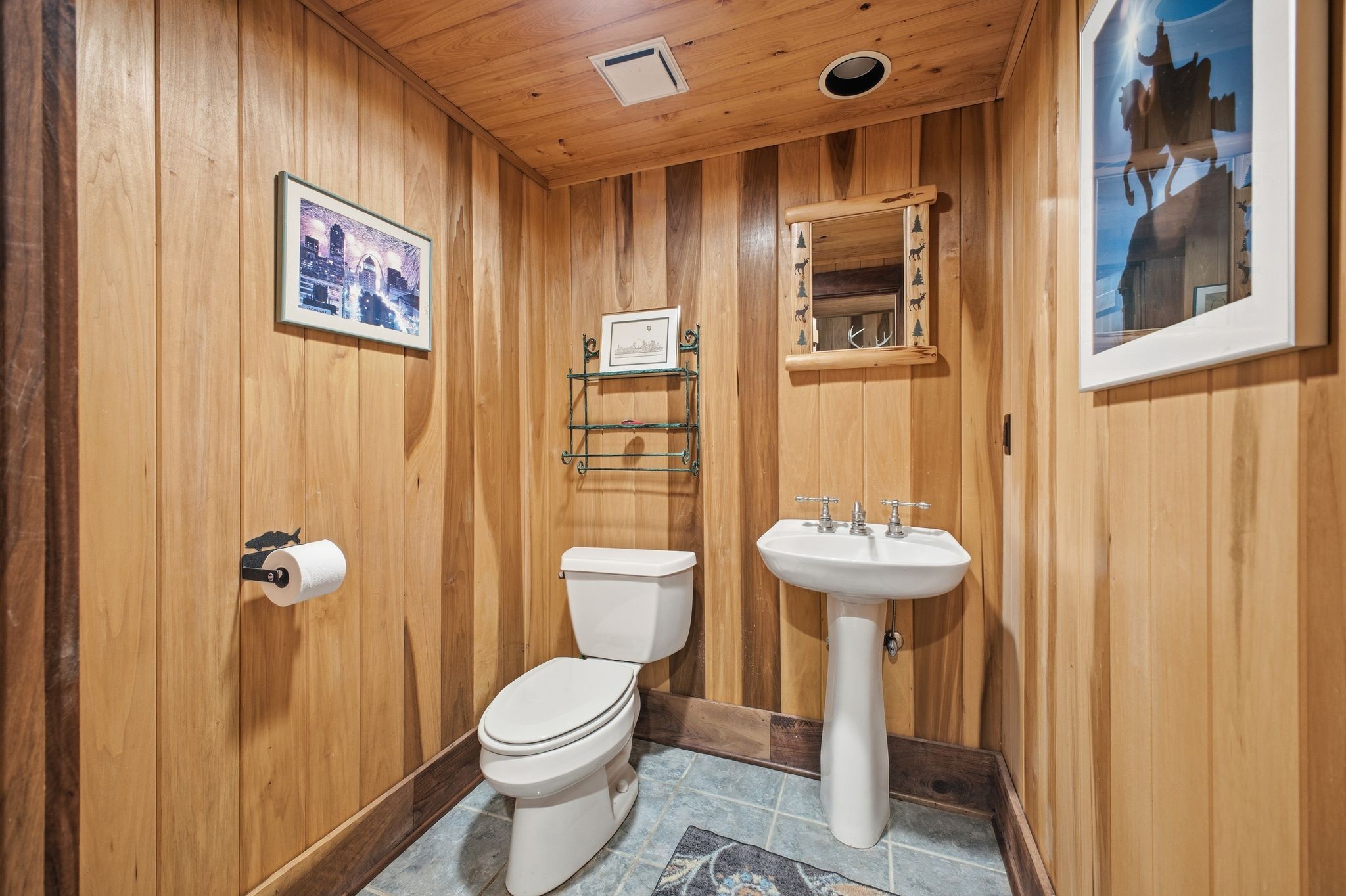Mount Pleasant, Tennessee, 38474, United States, 3 Bedrooms Bedrooms, ,4 BathroomsBathrooms,Residential,Active,2036028