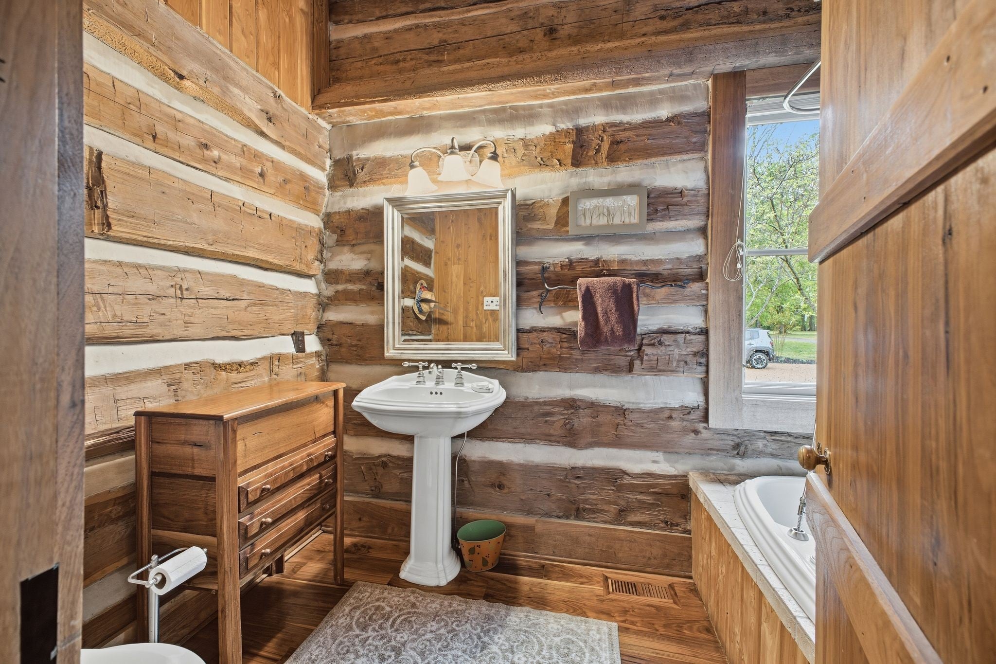 Mount Pleasant, Tennessee, 38474, United States, 3 Bedrooms Bedrooms, ,4 BathroomsBathrooms,Residential,Active,2036028