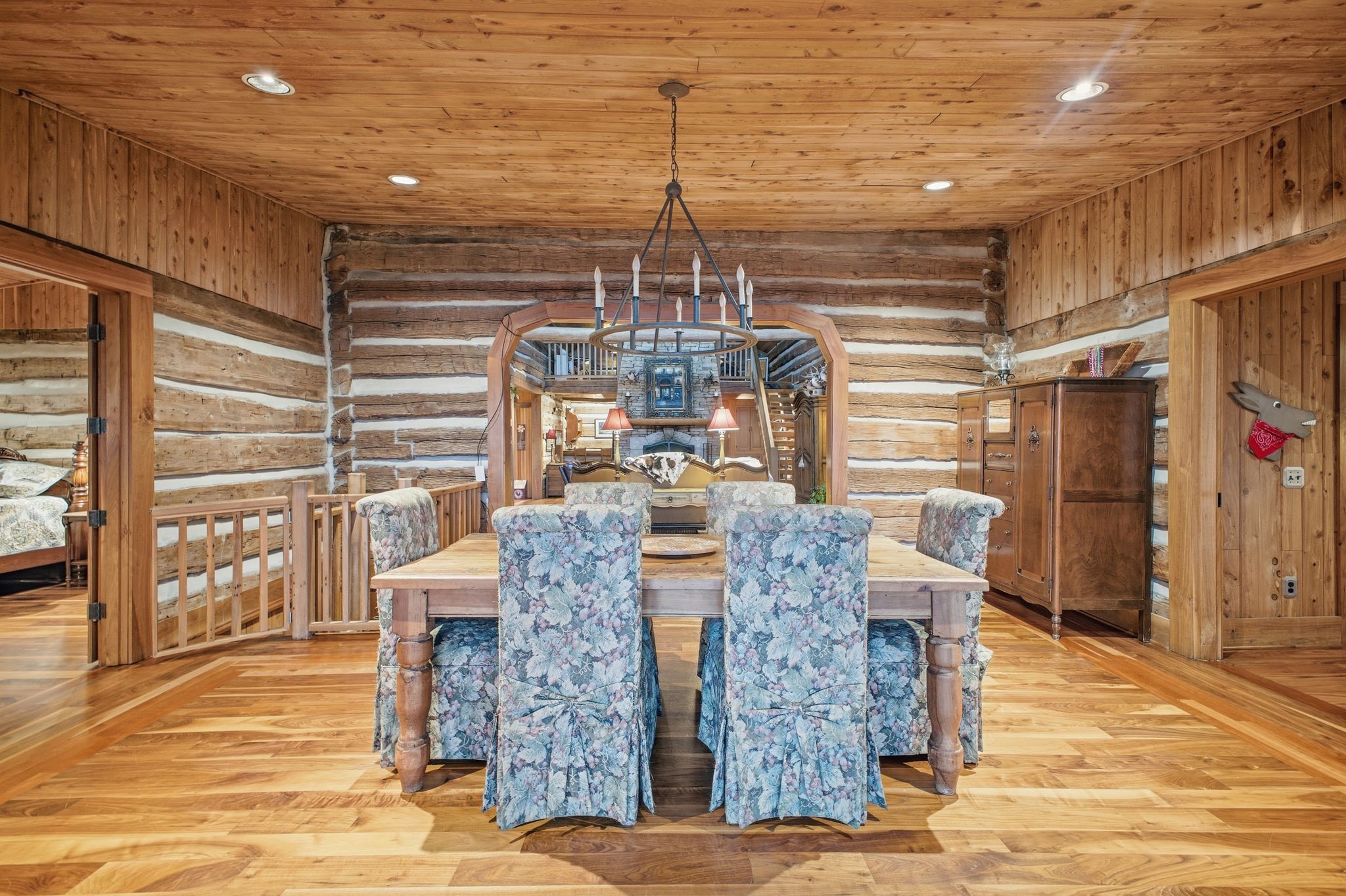 Mount Pleasant, Tennessee, 38474, United States, 3 Bedrooms Bedrooms, ,4 BathroomsBathrooms,Residential,Active,2036028