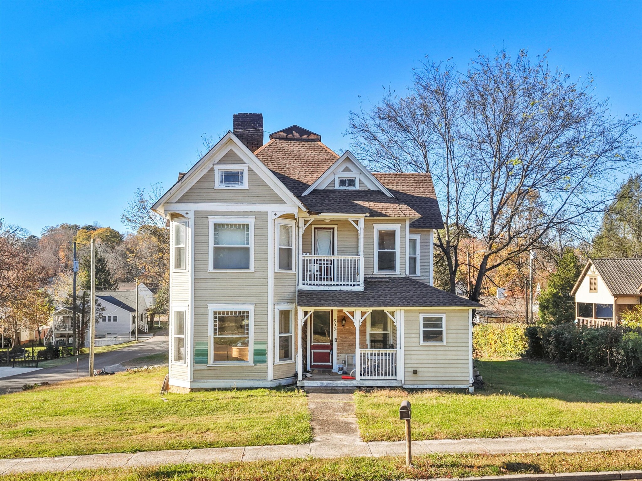 608 Ingleside Avenue