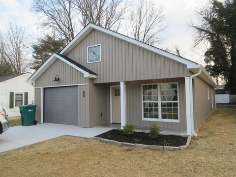 512 N Vine St Winchester TN 37398