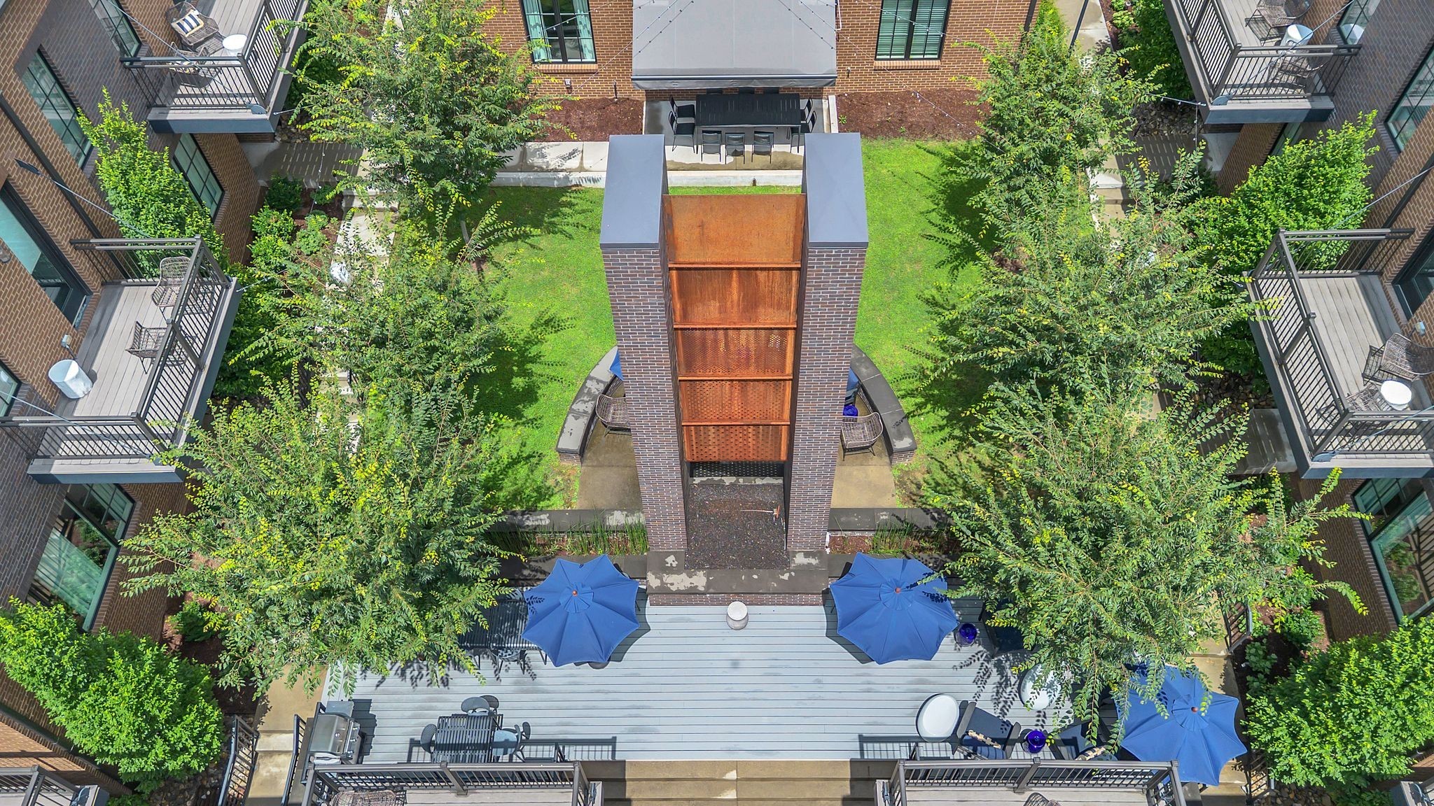 1320 5th Ave N 4