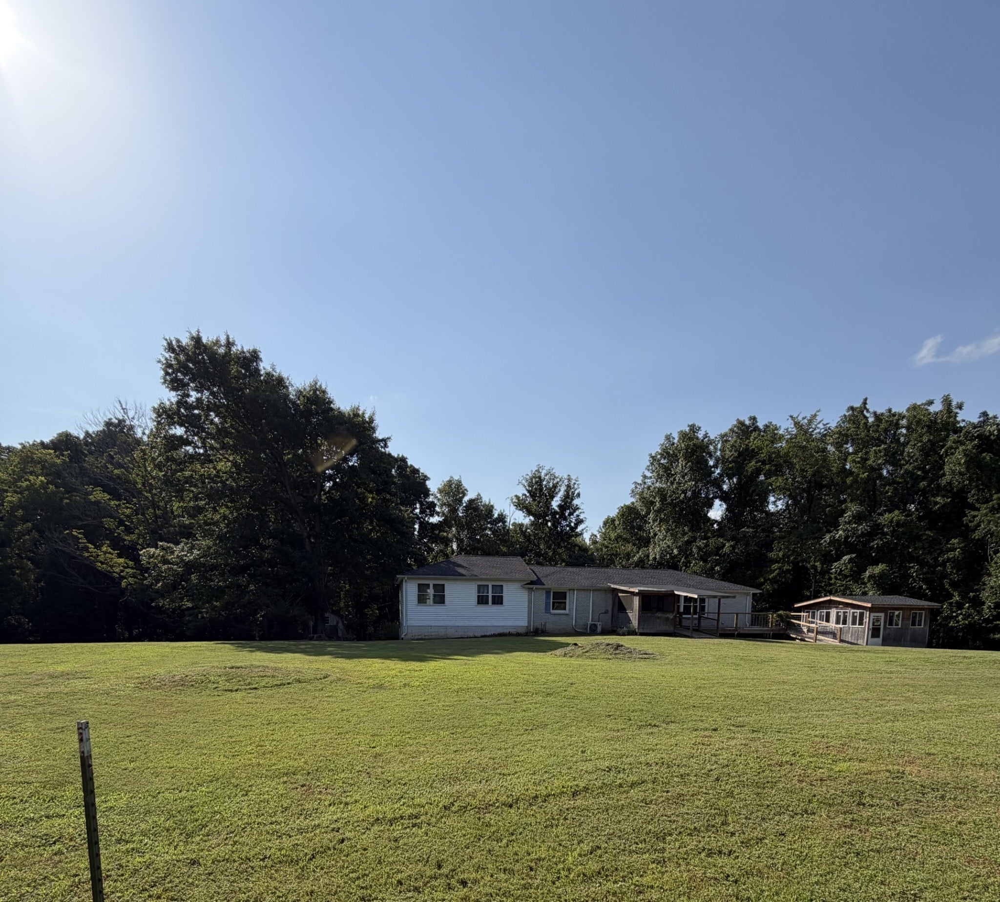 3662 Lake Rd