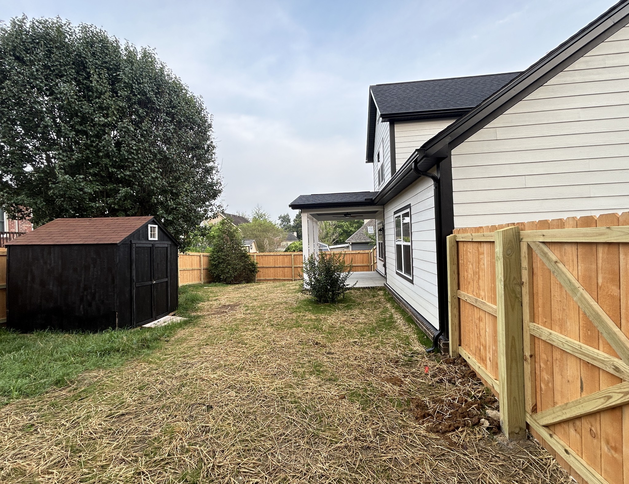 115 Saint Michaels Ln