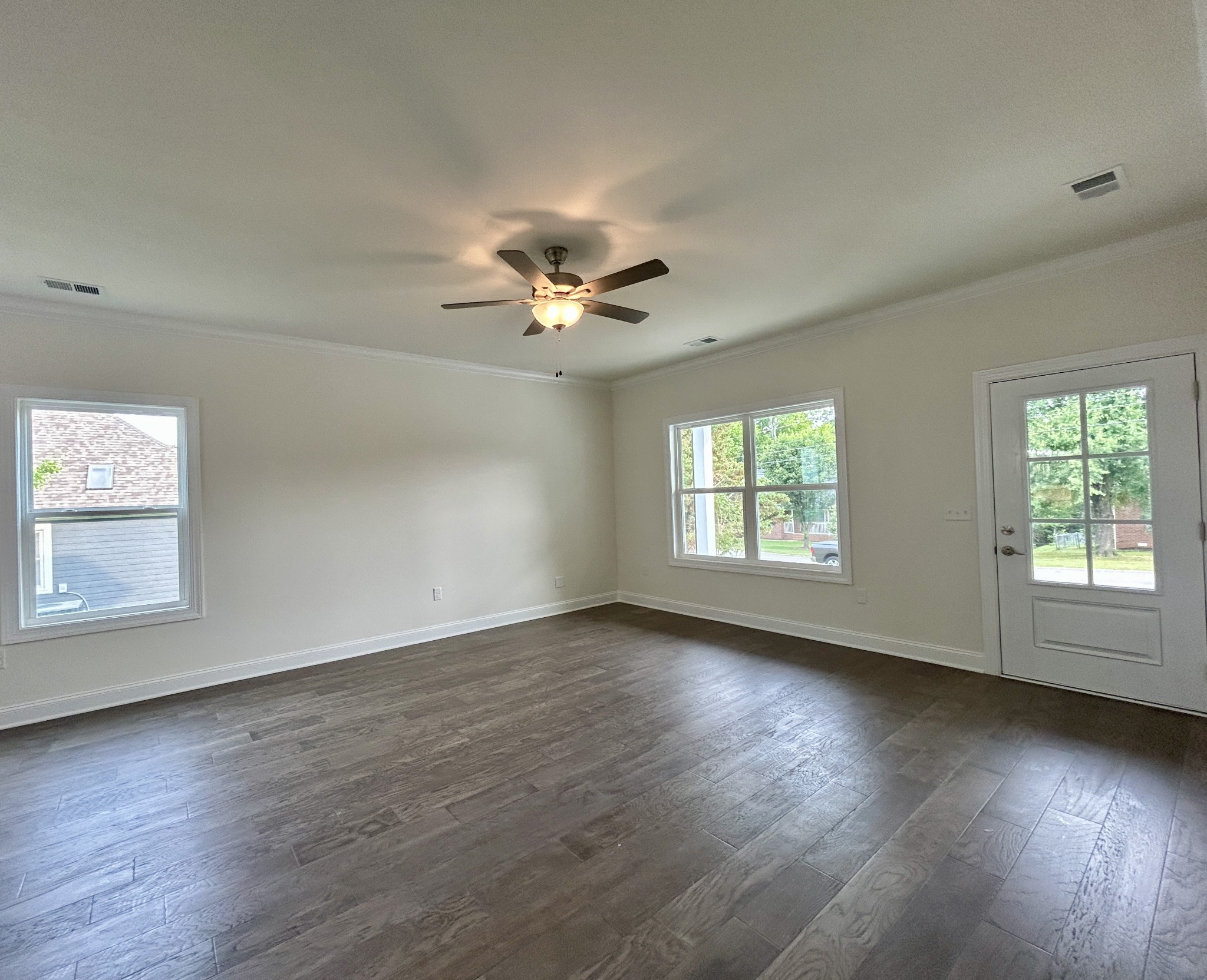 115 Saint Michaels Ln