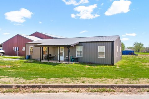 286 Tower St Guthrie KY 42234