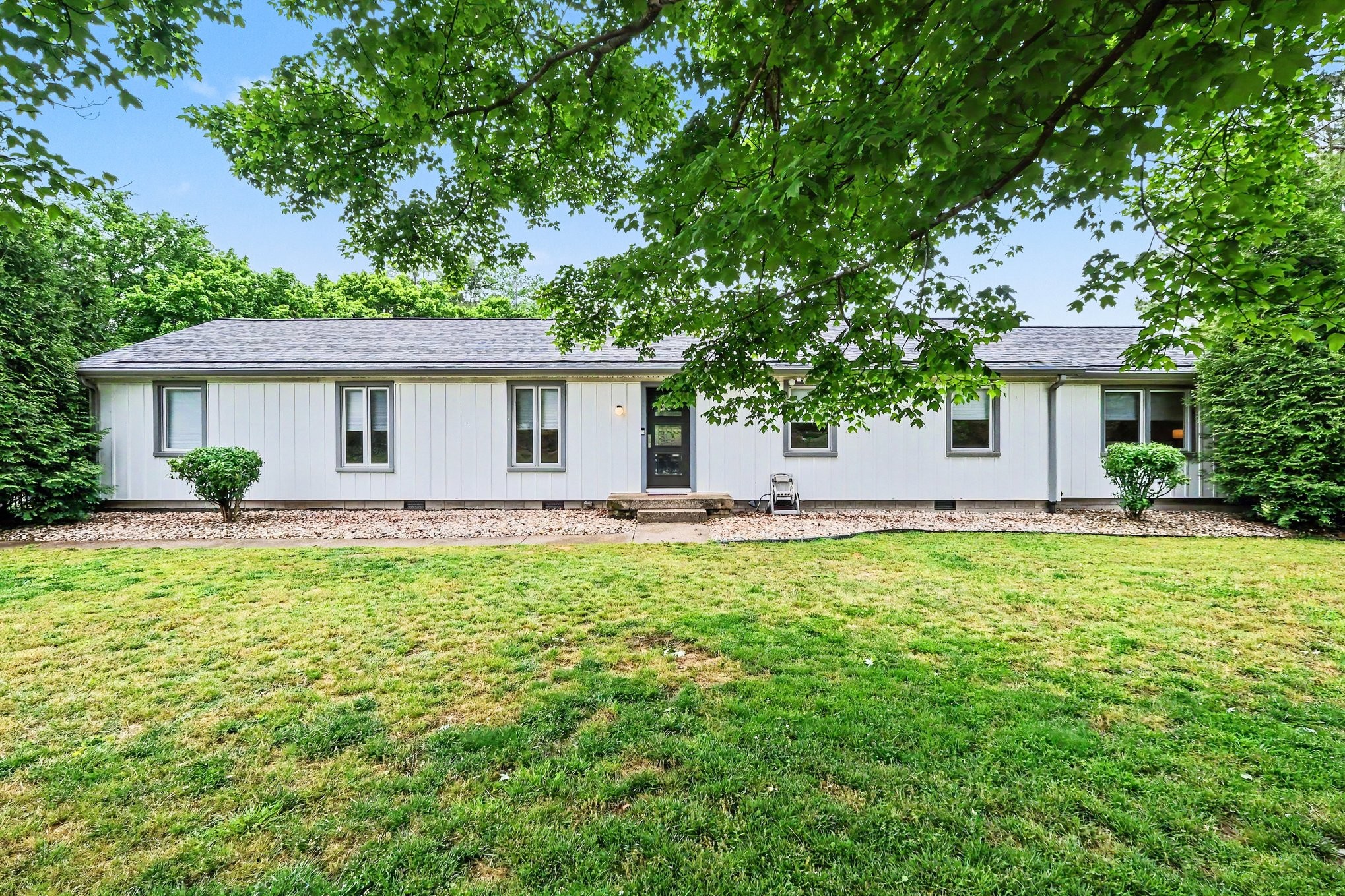 9610 S Harpeth Rd