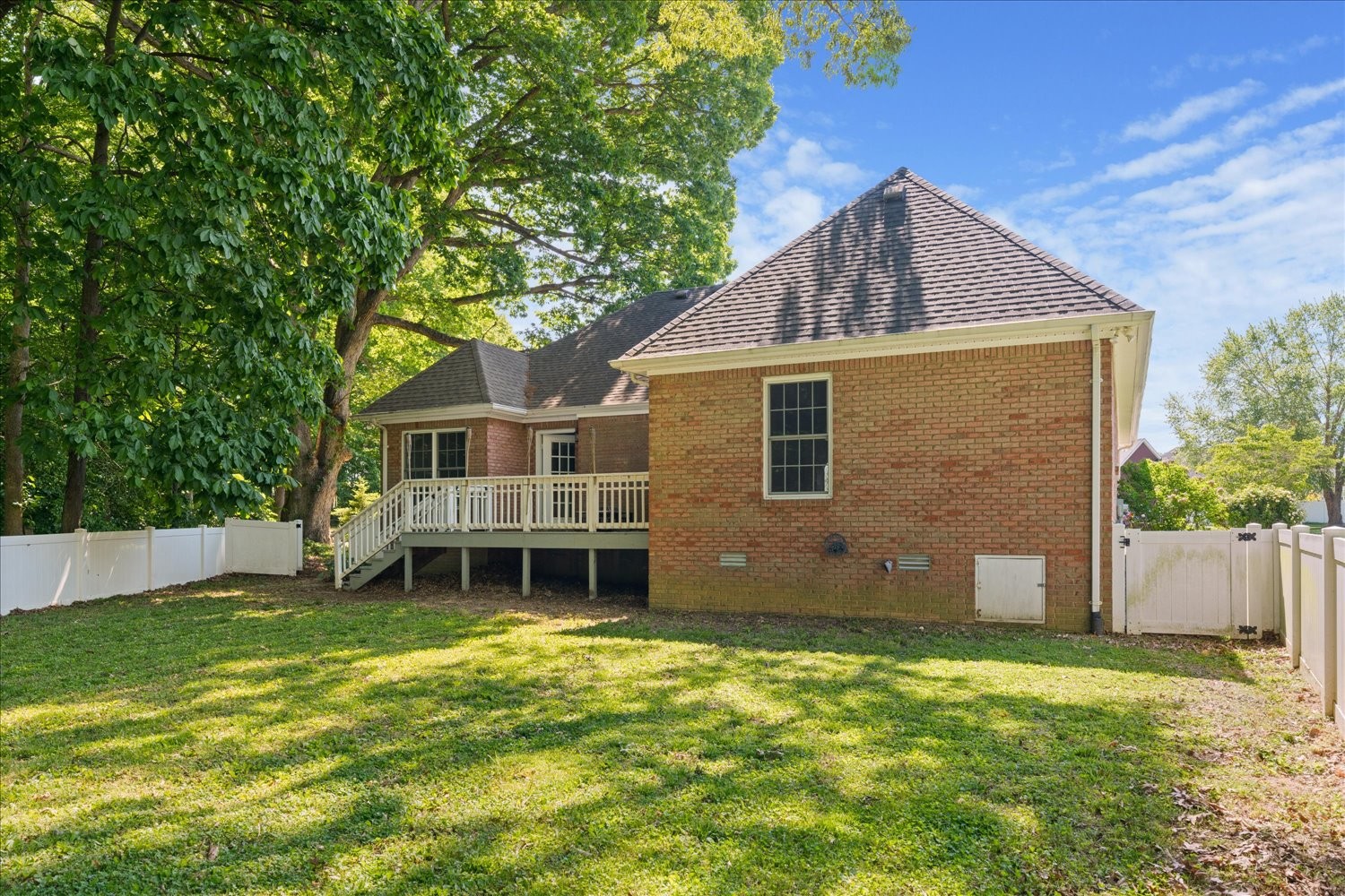 113 Brookview Ct