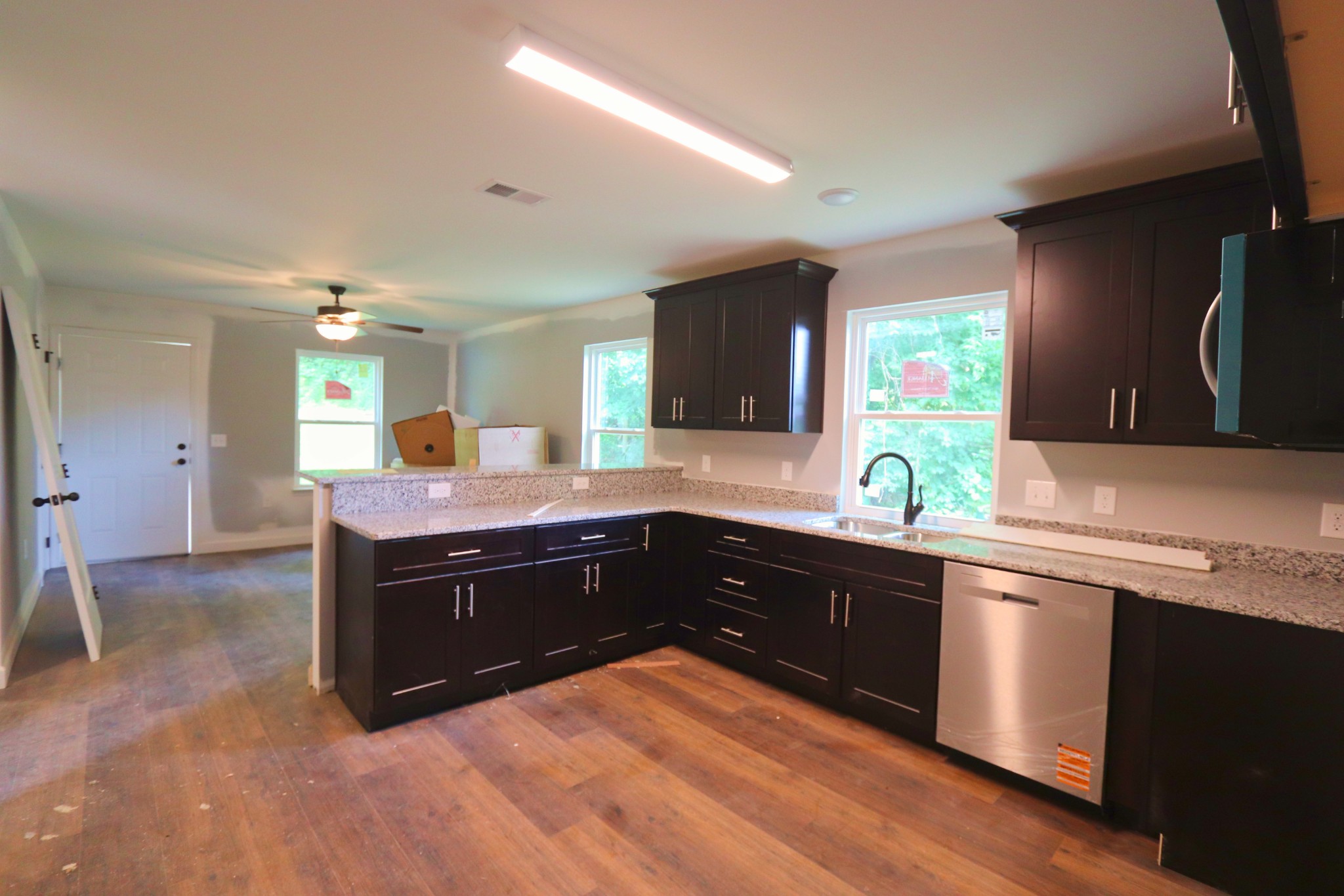 206 Sunset Dr
